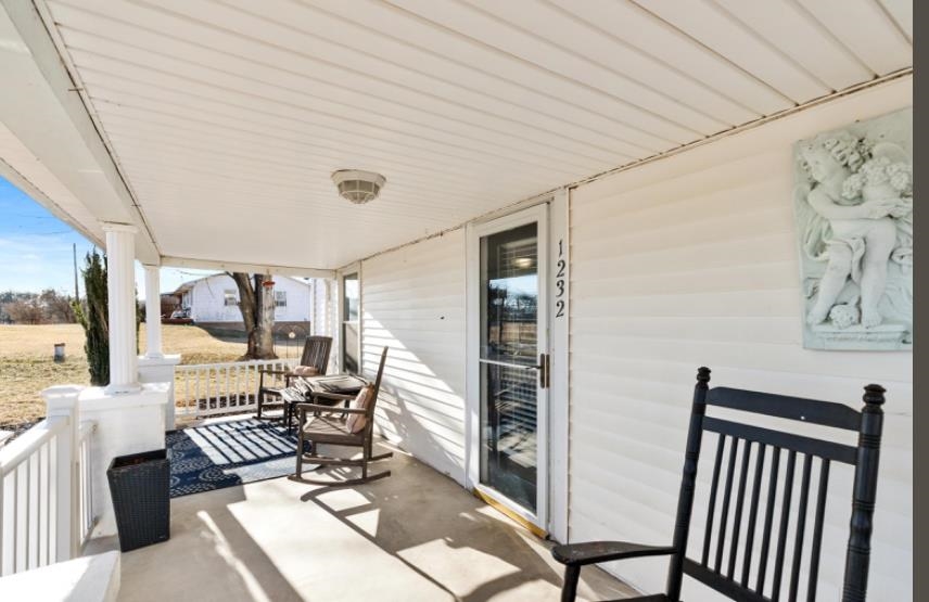 1232 Poff School Road