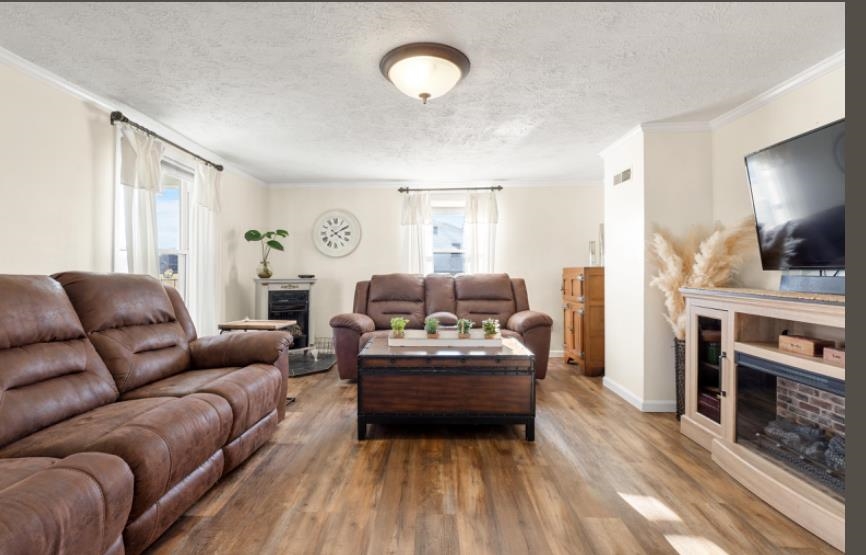 1232 Poff School Road