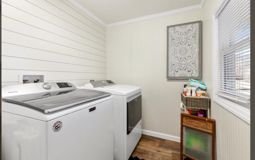 1232 Poff School Road