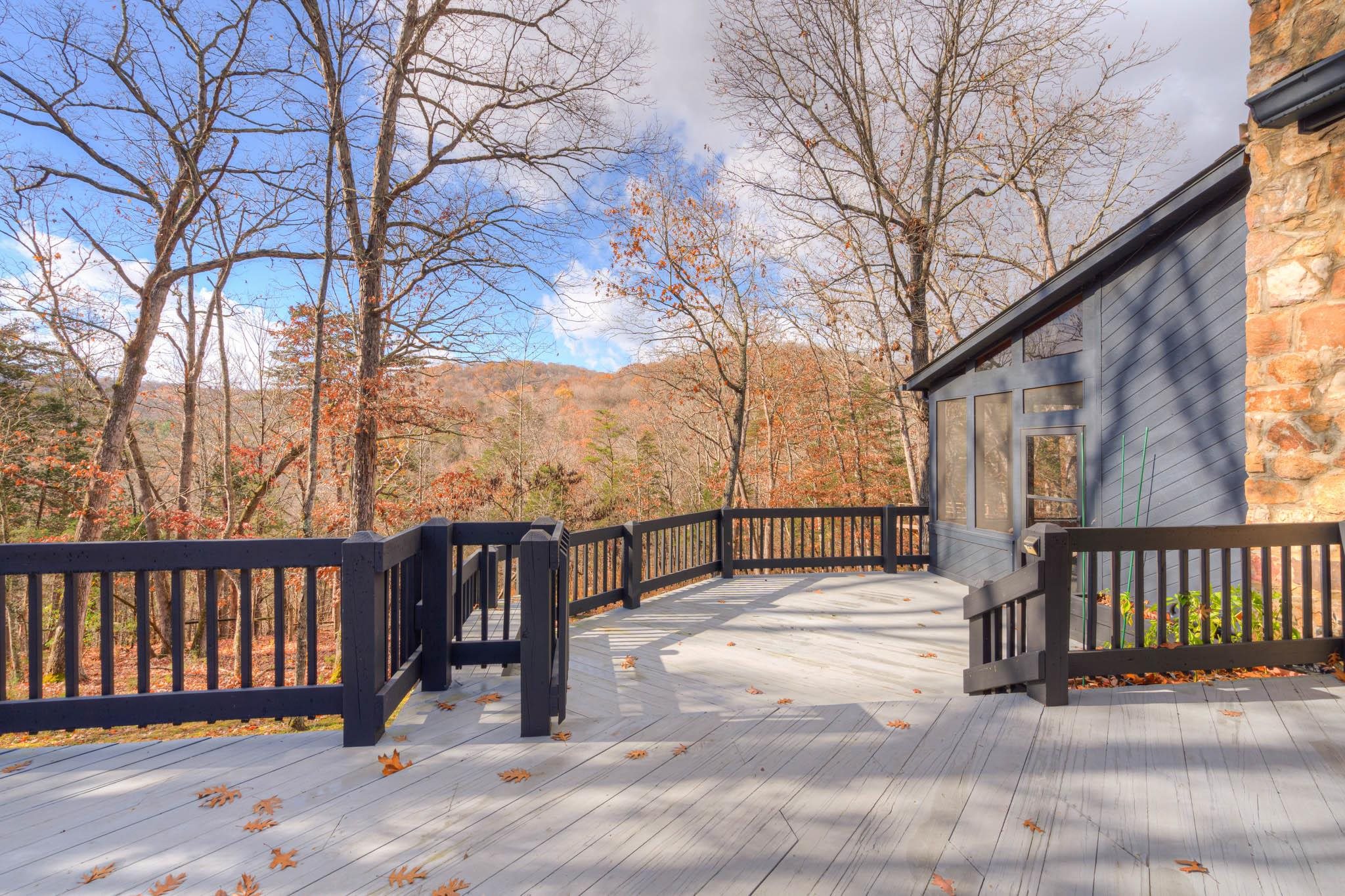 2271 Woodland Hills Drive