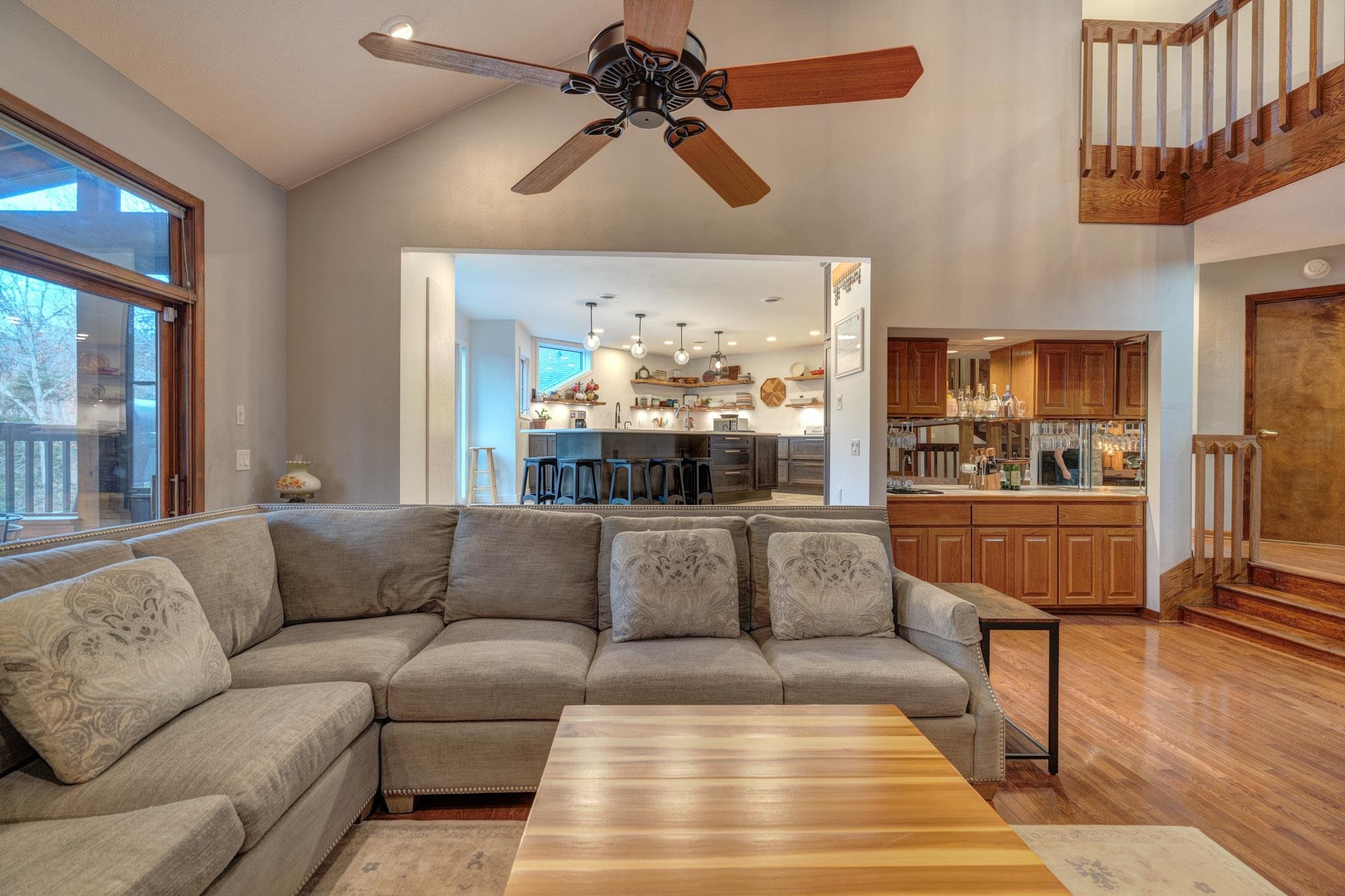 2271 Woodland Hills Drive