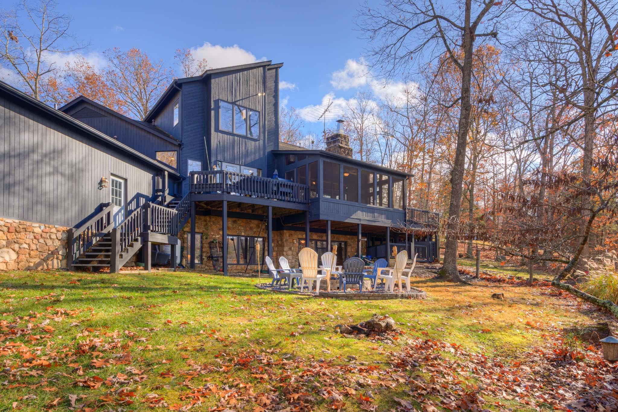 2271 Woodland Hills Drive