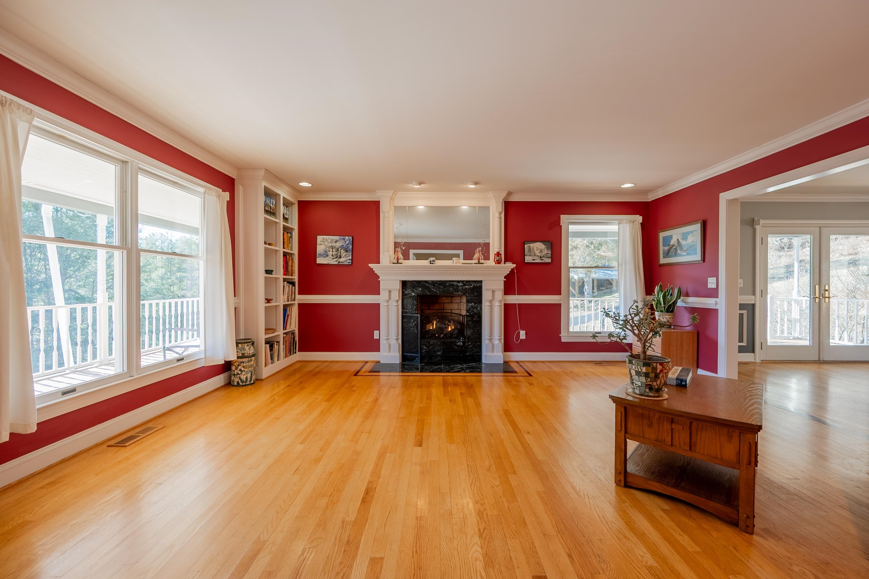 3120 Happy Hollow Road