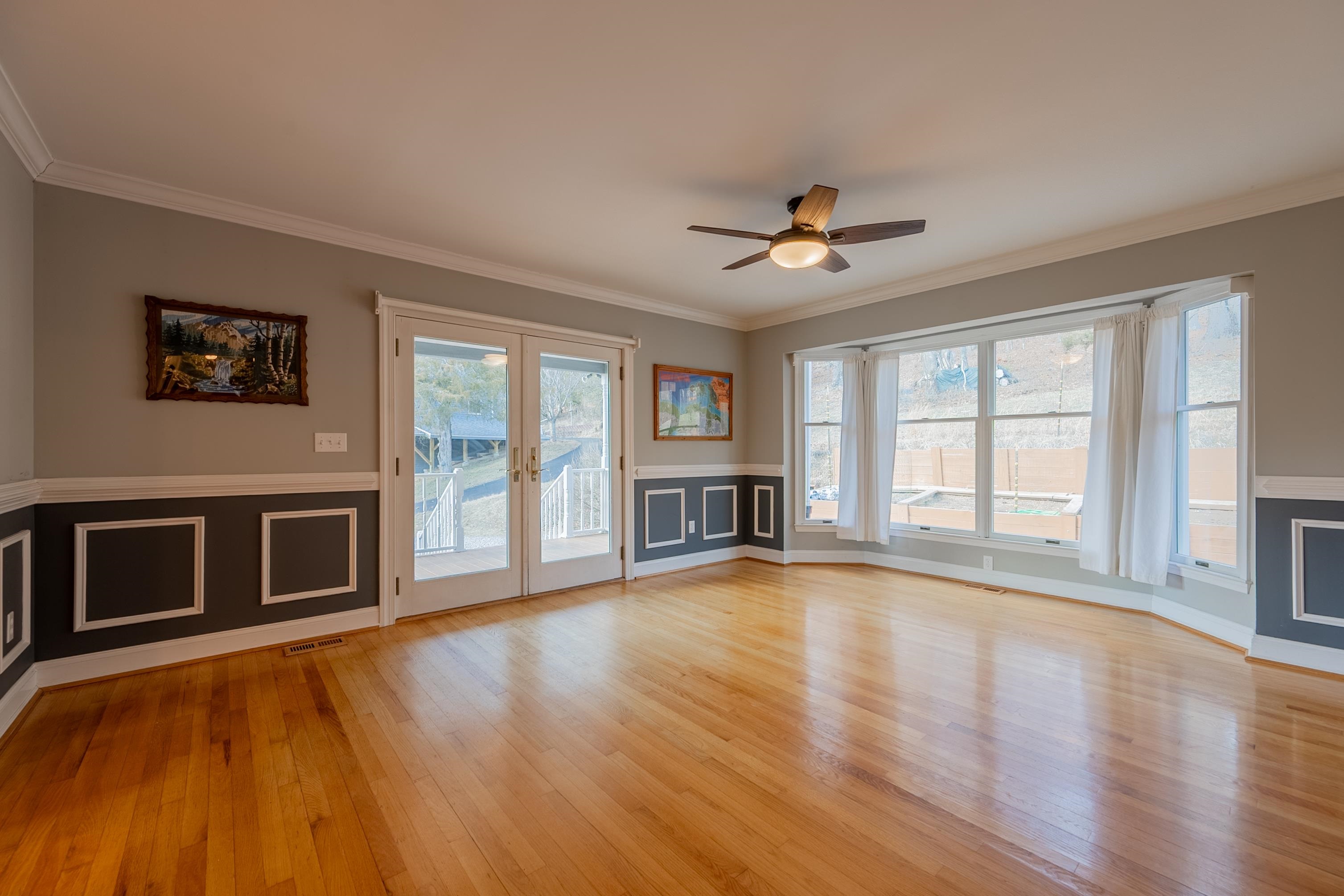 3120 Happy Hollow Road