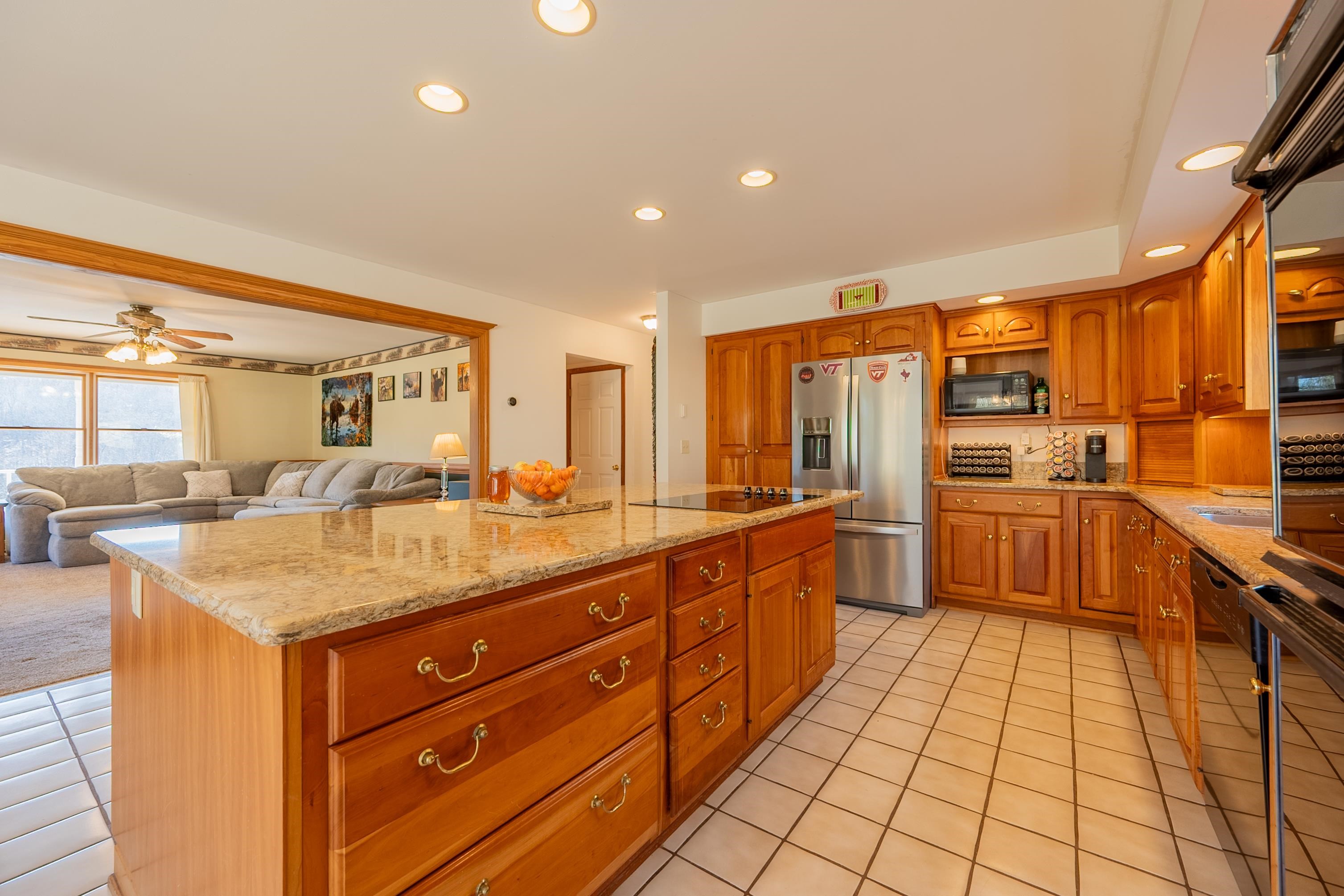3120 Happy Hollow Road