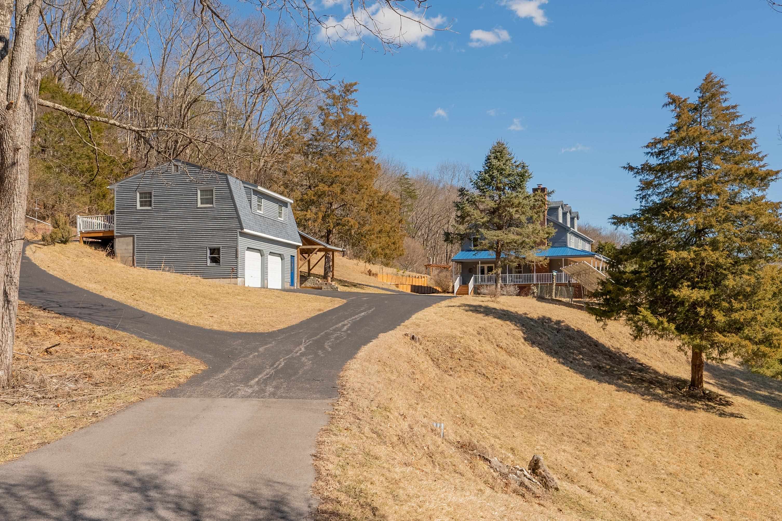 3120 Happy Hollow Road