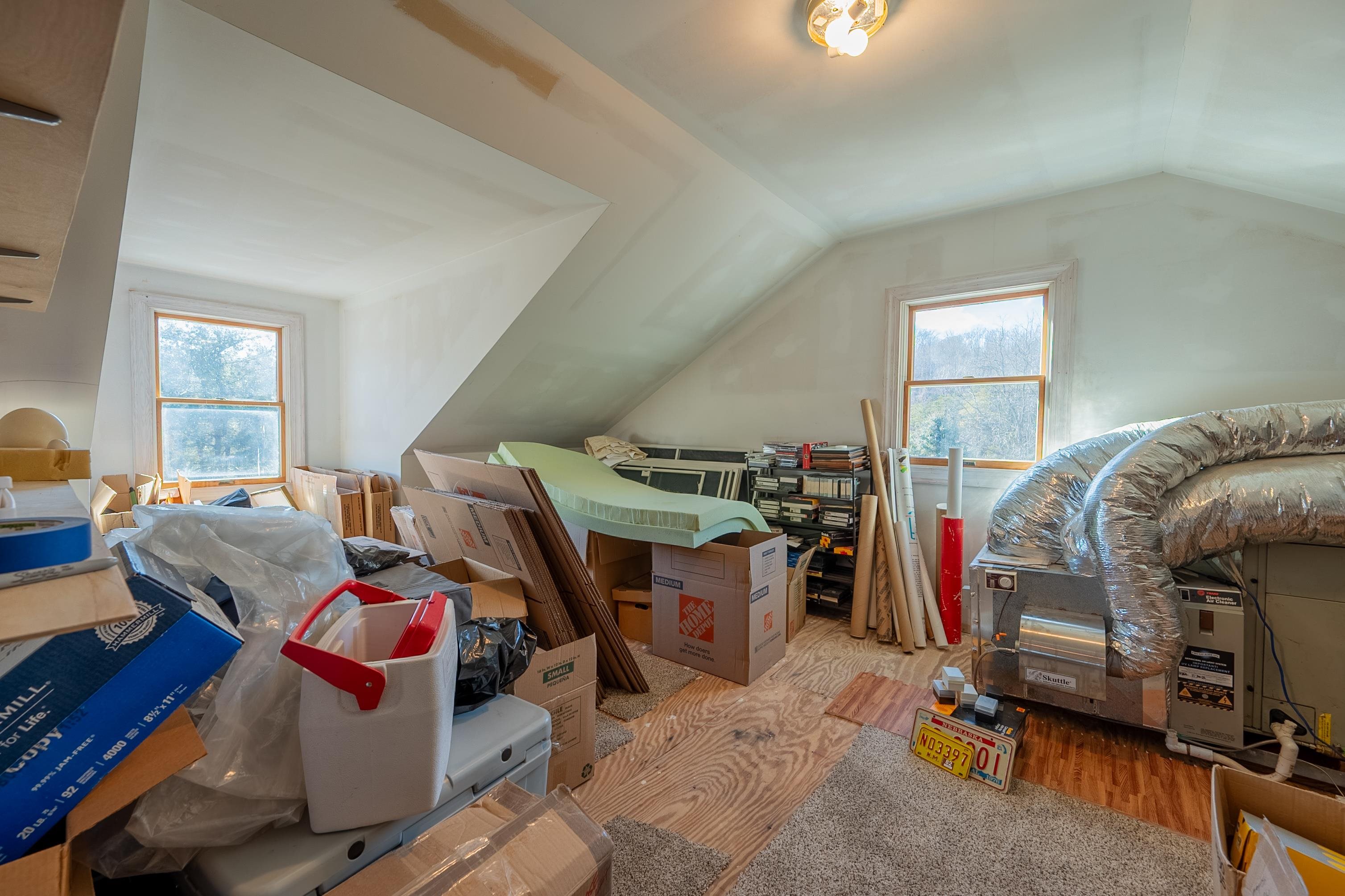 3120 Happy Hollow Road