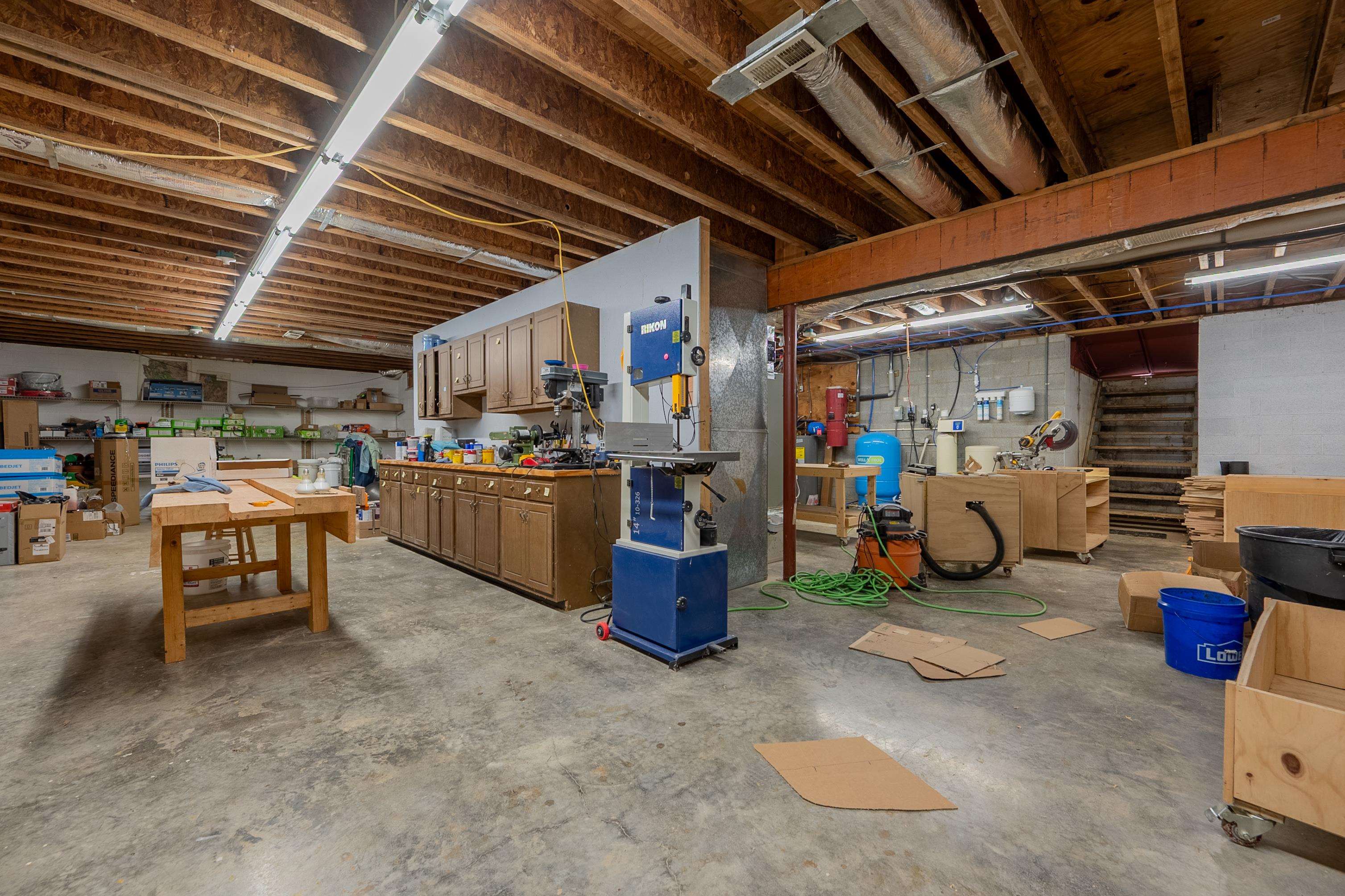 3120 Happy Hollow Road