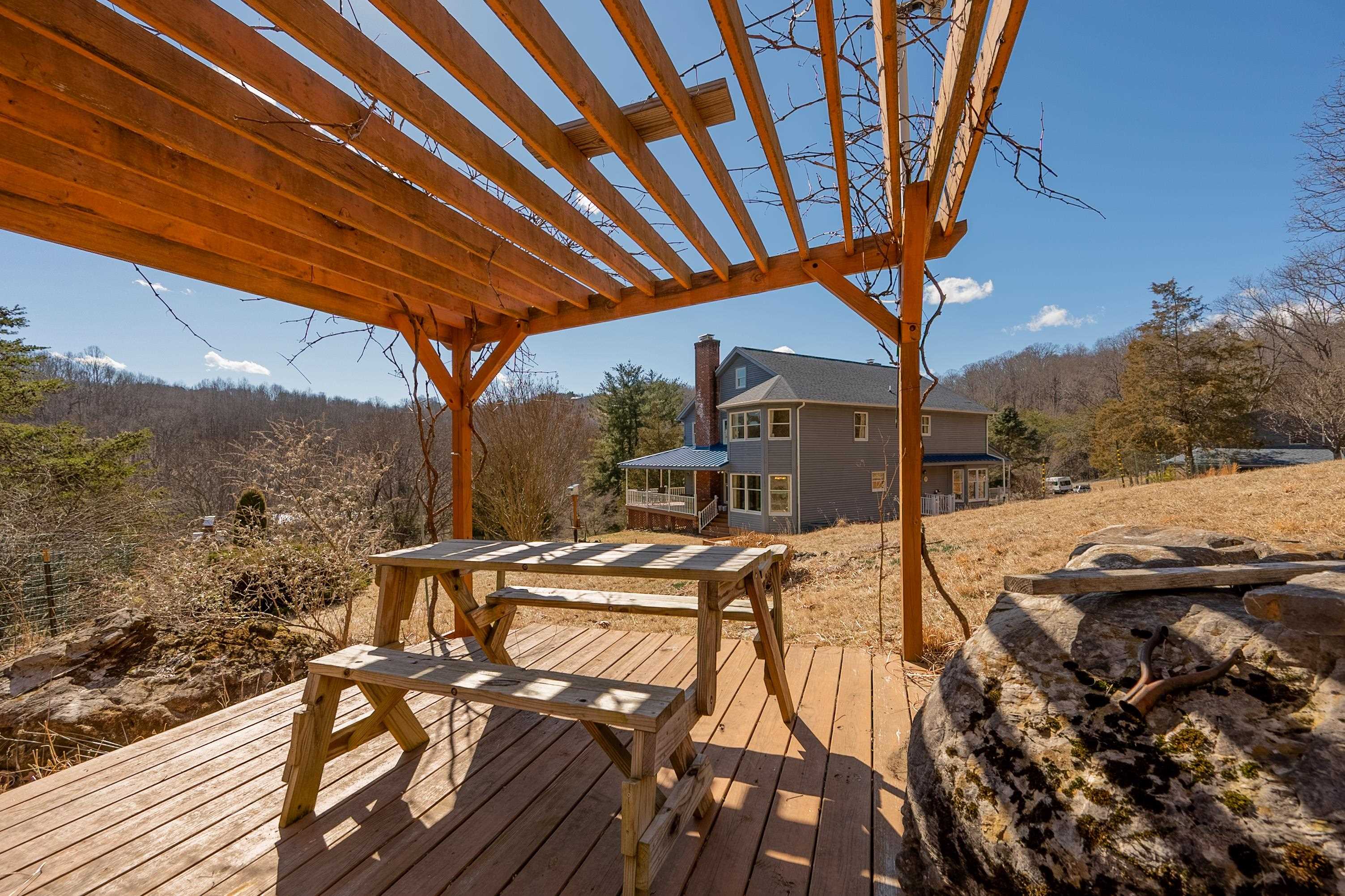 3120 Happy Hollow Road