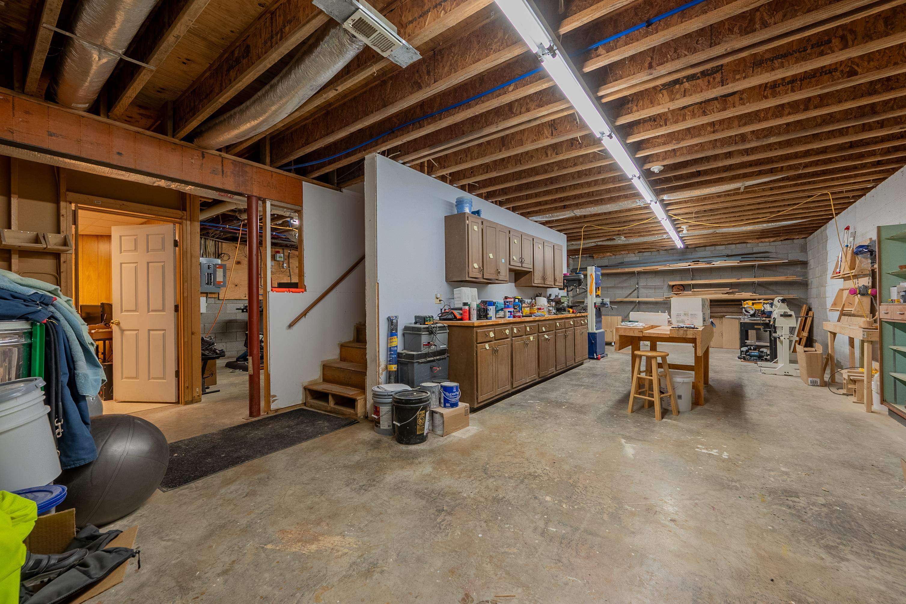 3120 Happy Hollow Road