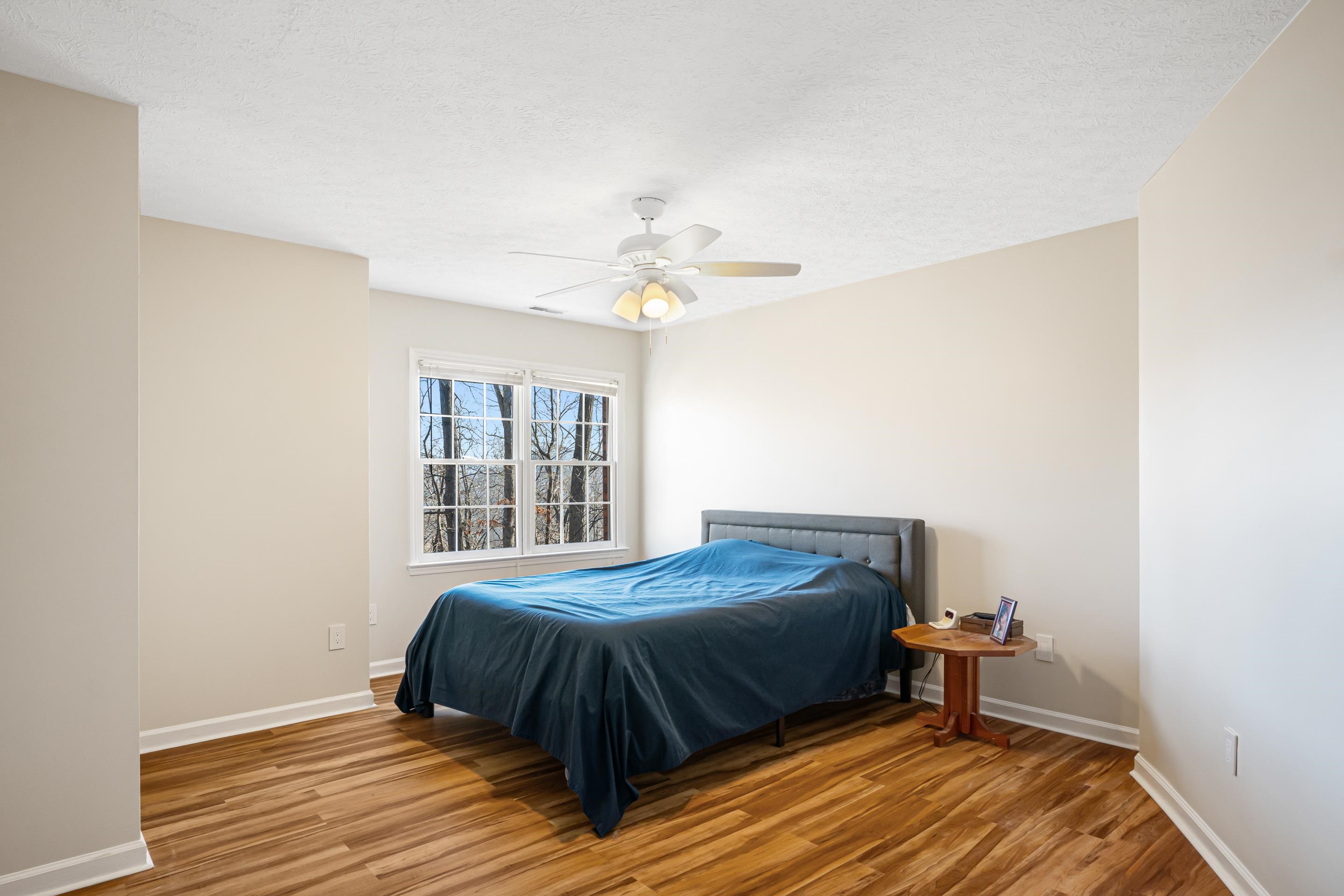 555 QUAILWOOD Drive