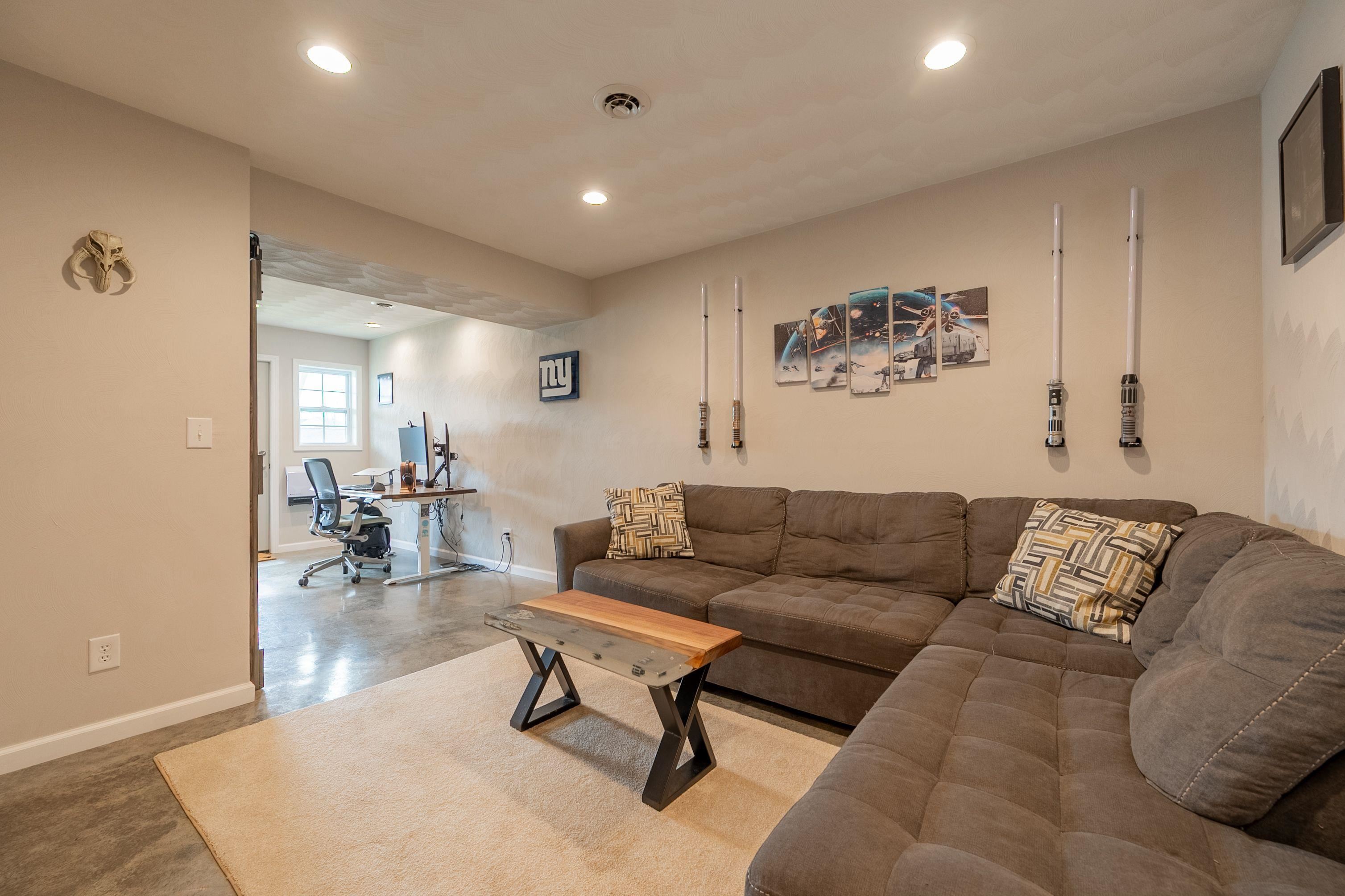 615 KEYSTONE Drive