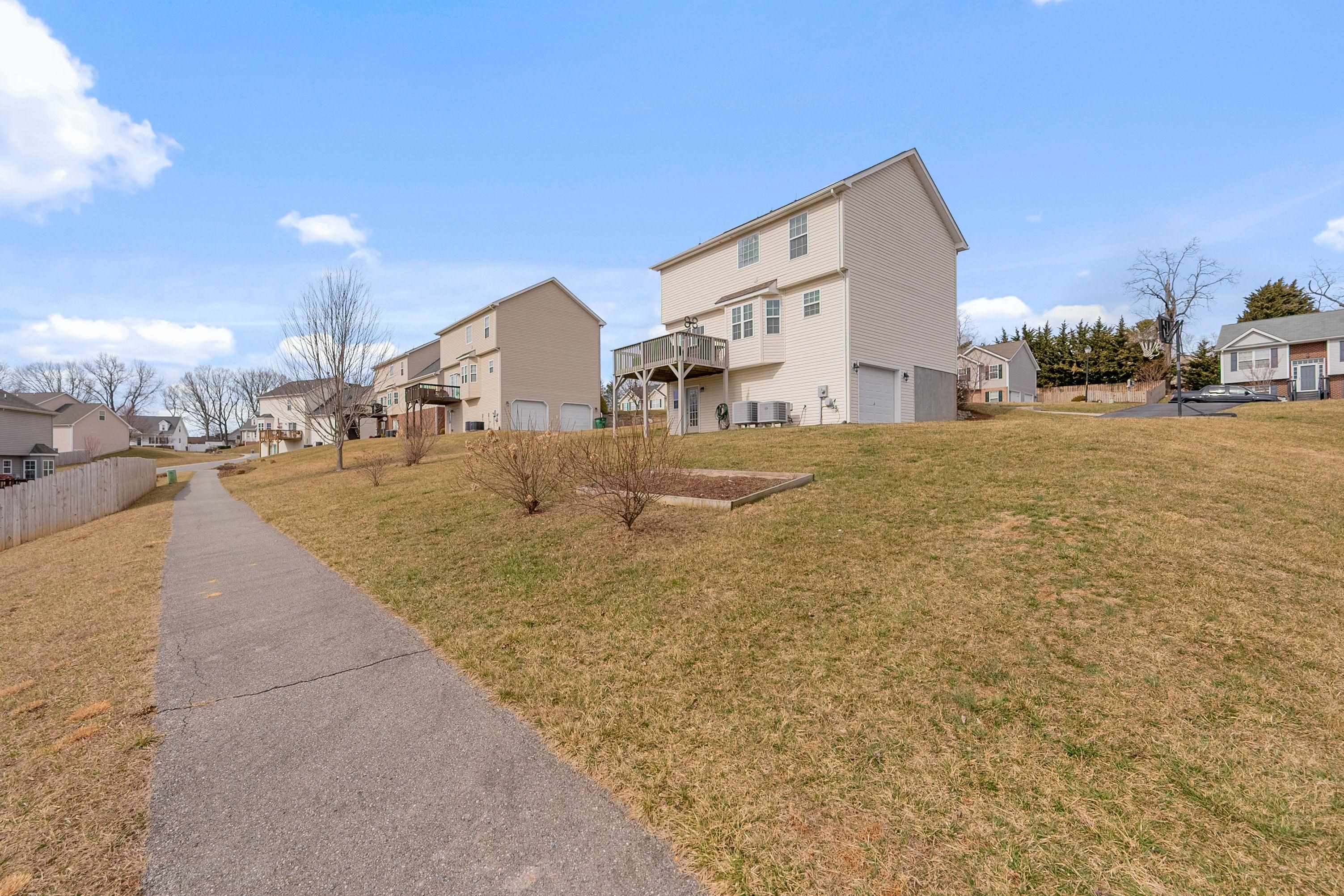 615 KEYSTONE Drive
