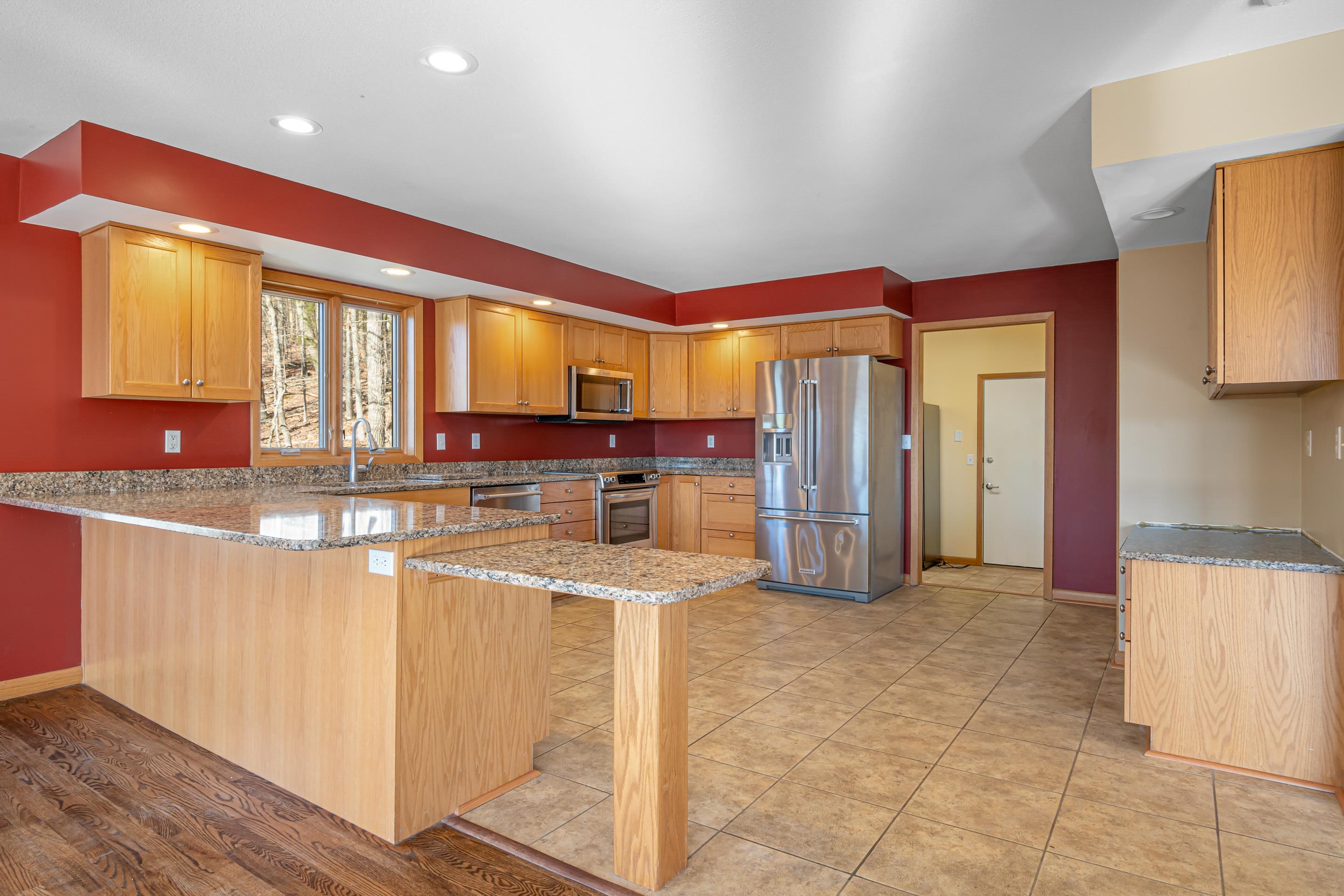 4506 W Benoit Trail