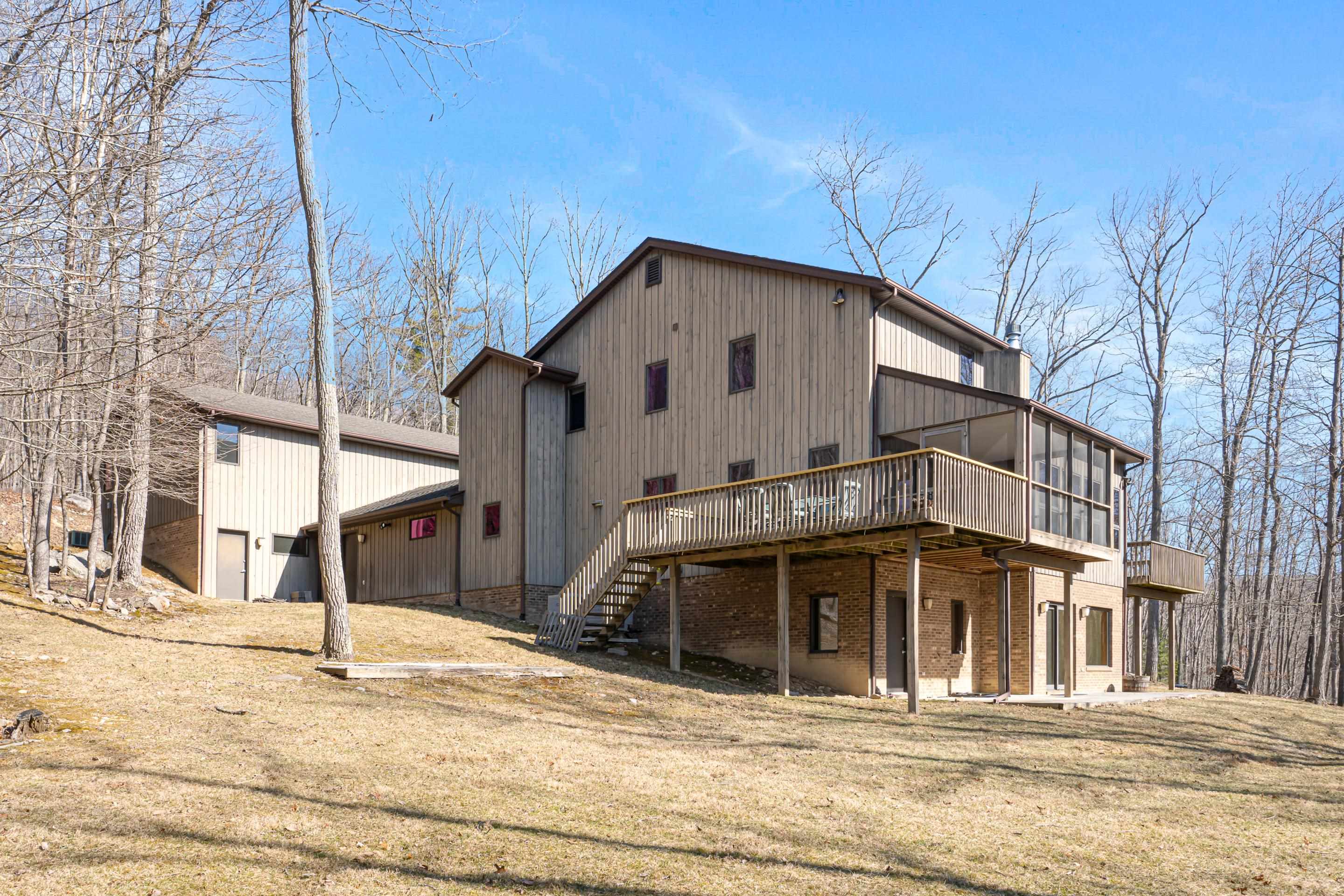 4506 W Benoit Trail