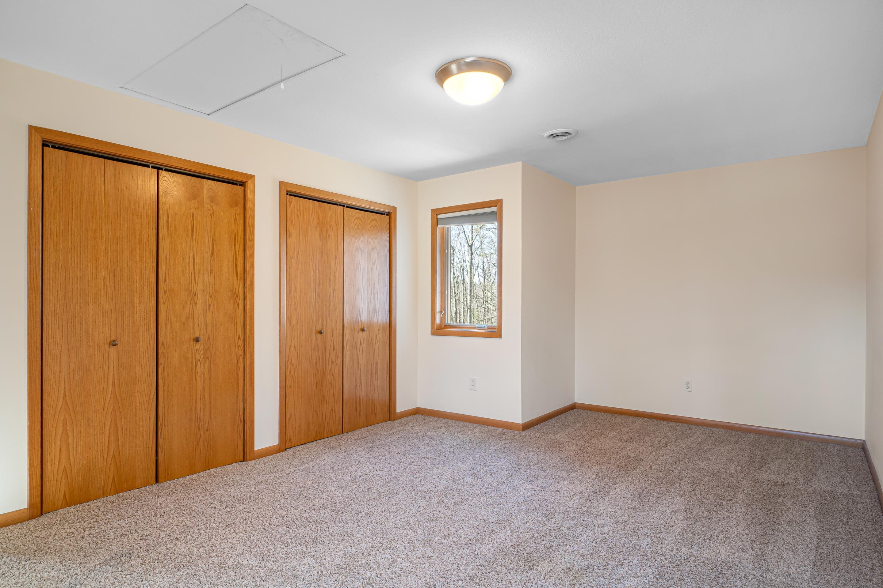 4506 W Benoit Trail