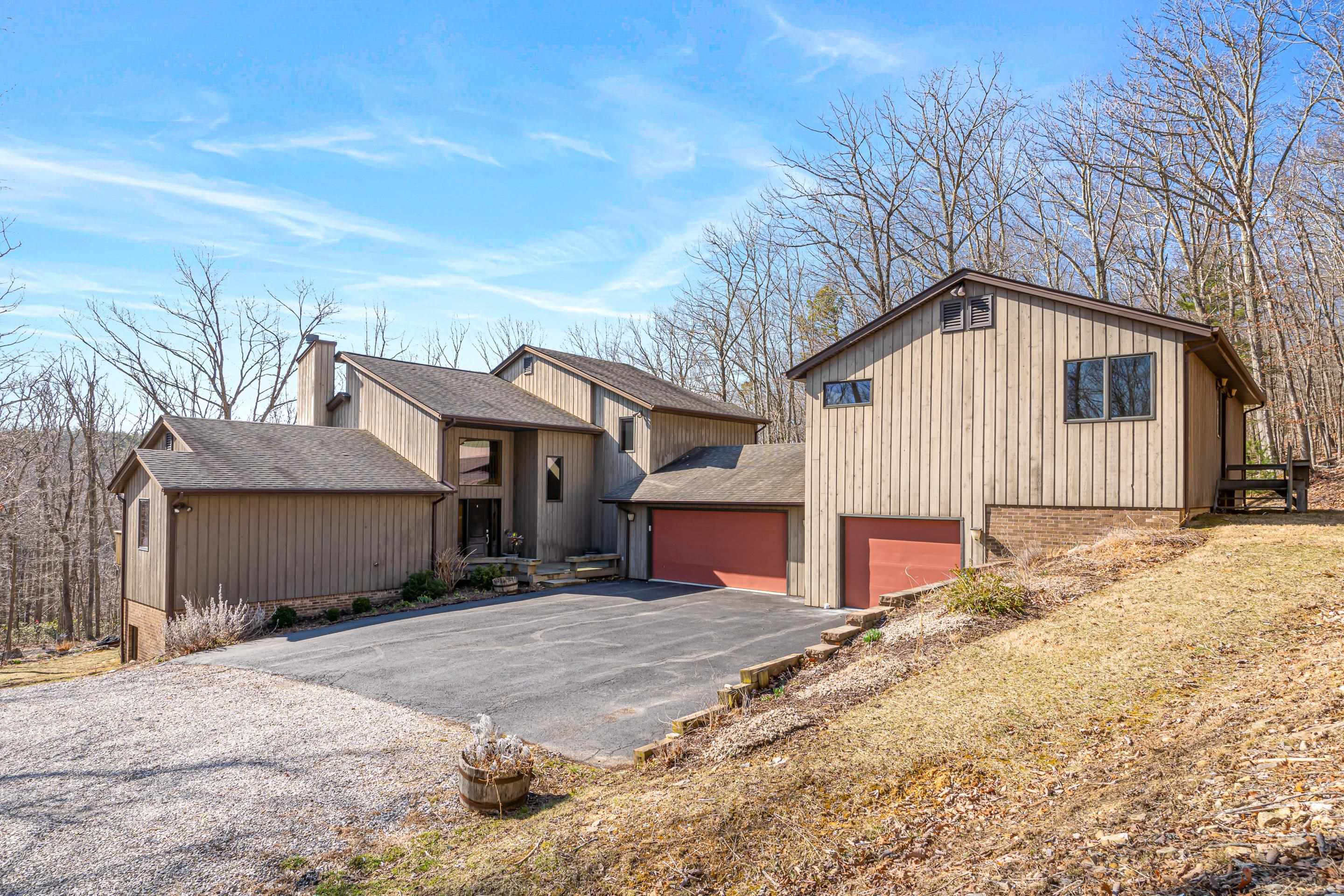 4506 W Benoit Trail