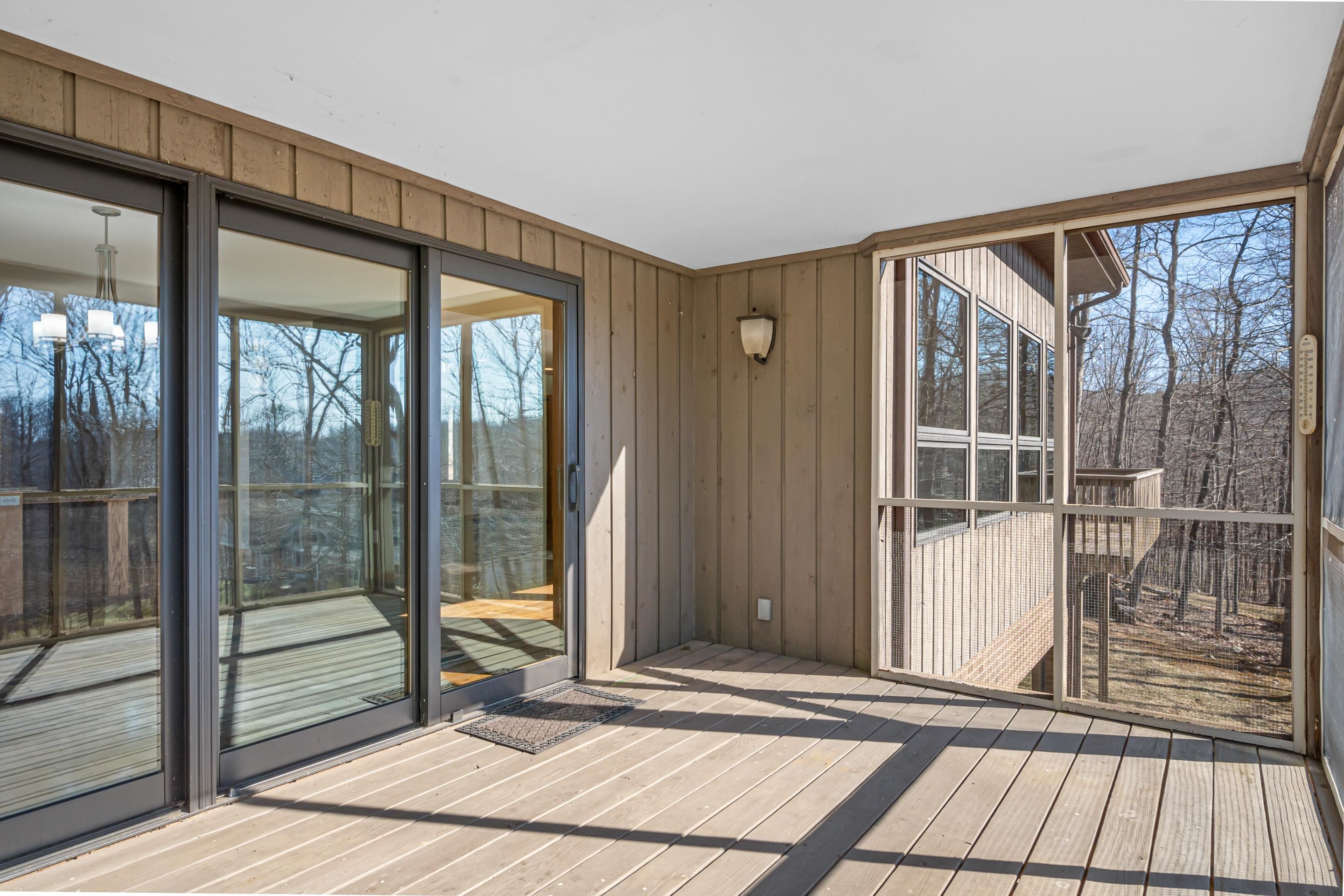 4506 W Benoit Trail