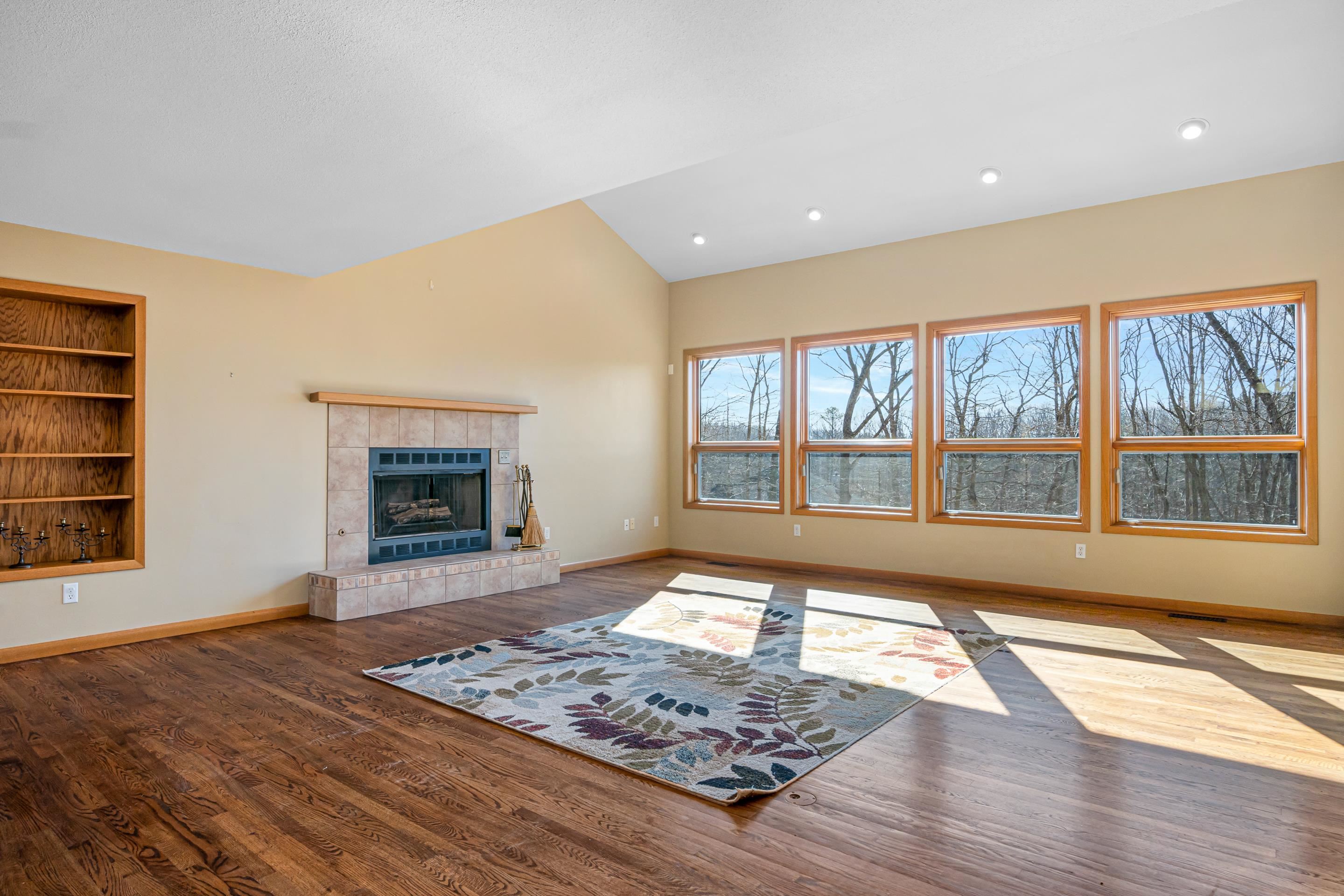 4506 W Benoit Trail