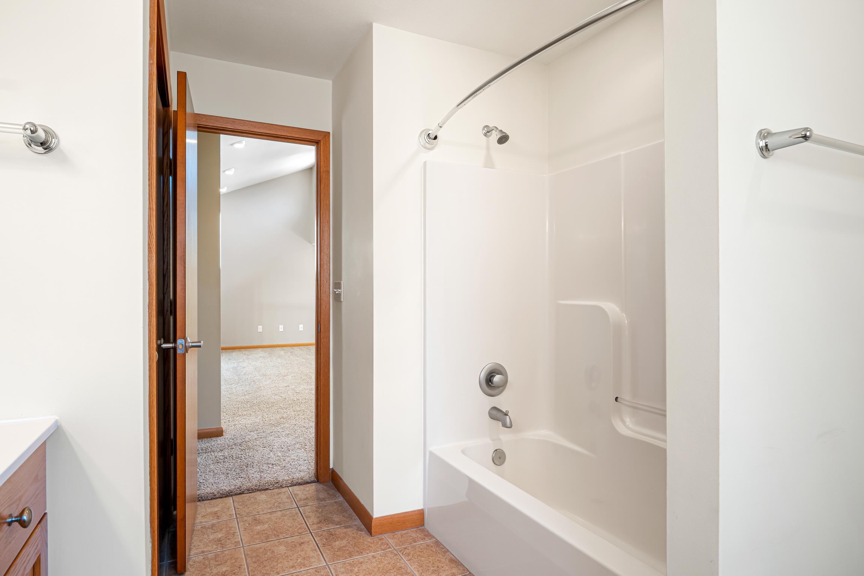 4506 W Benoit Trail