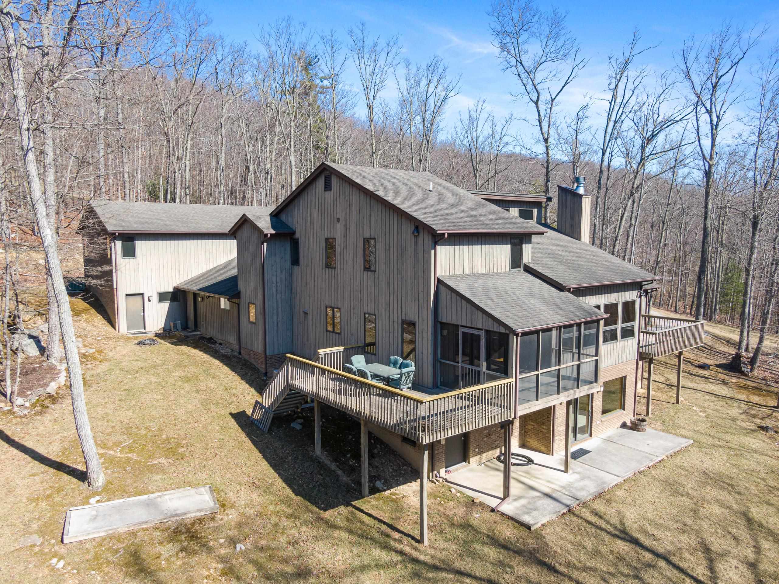 4506 W Benoit Trail