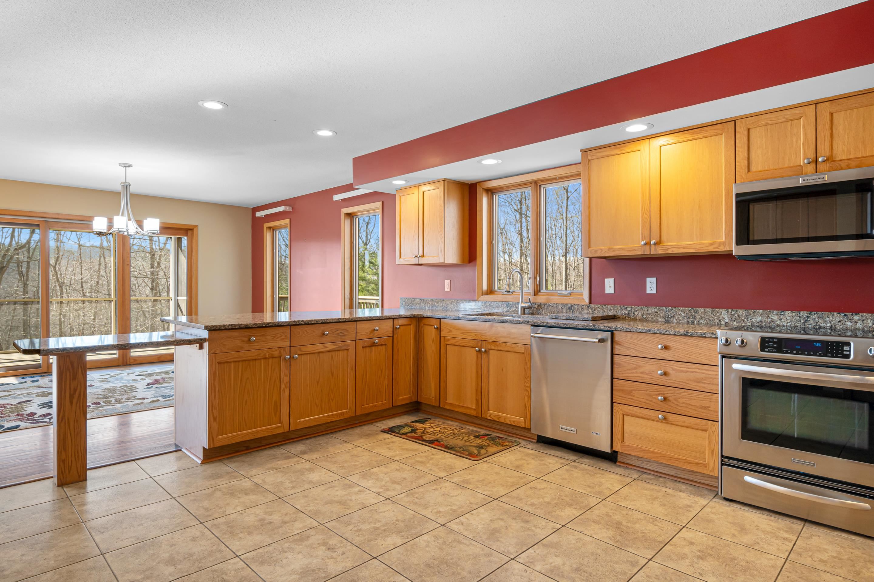 4506 W Benoit Trail
