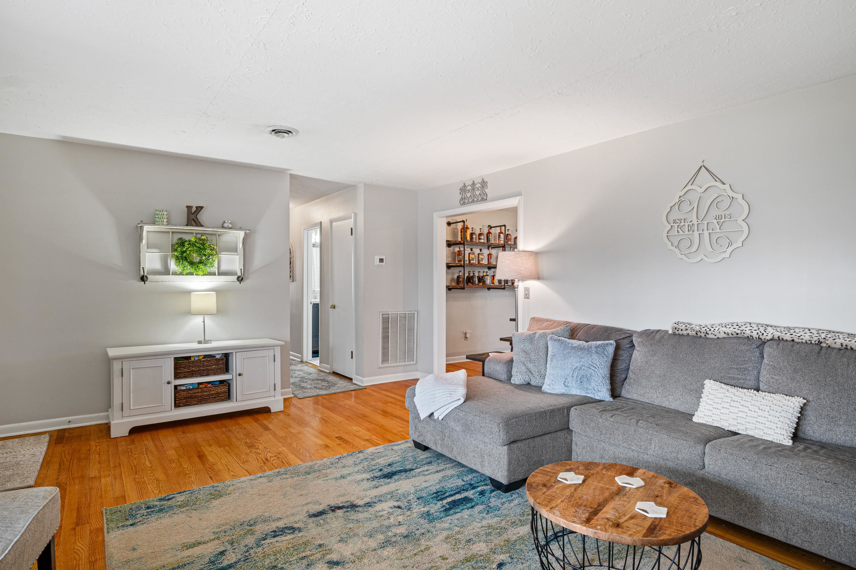 1006 Sutton Street