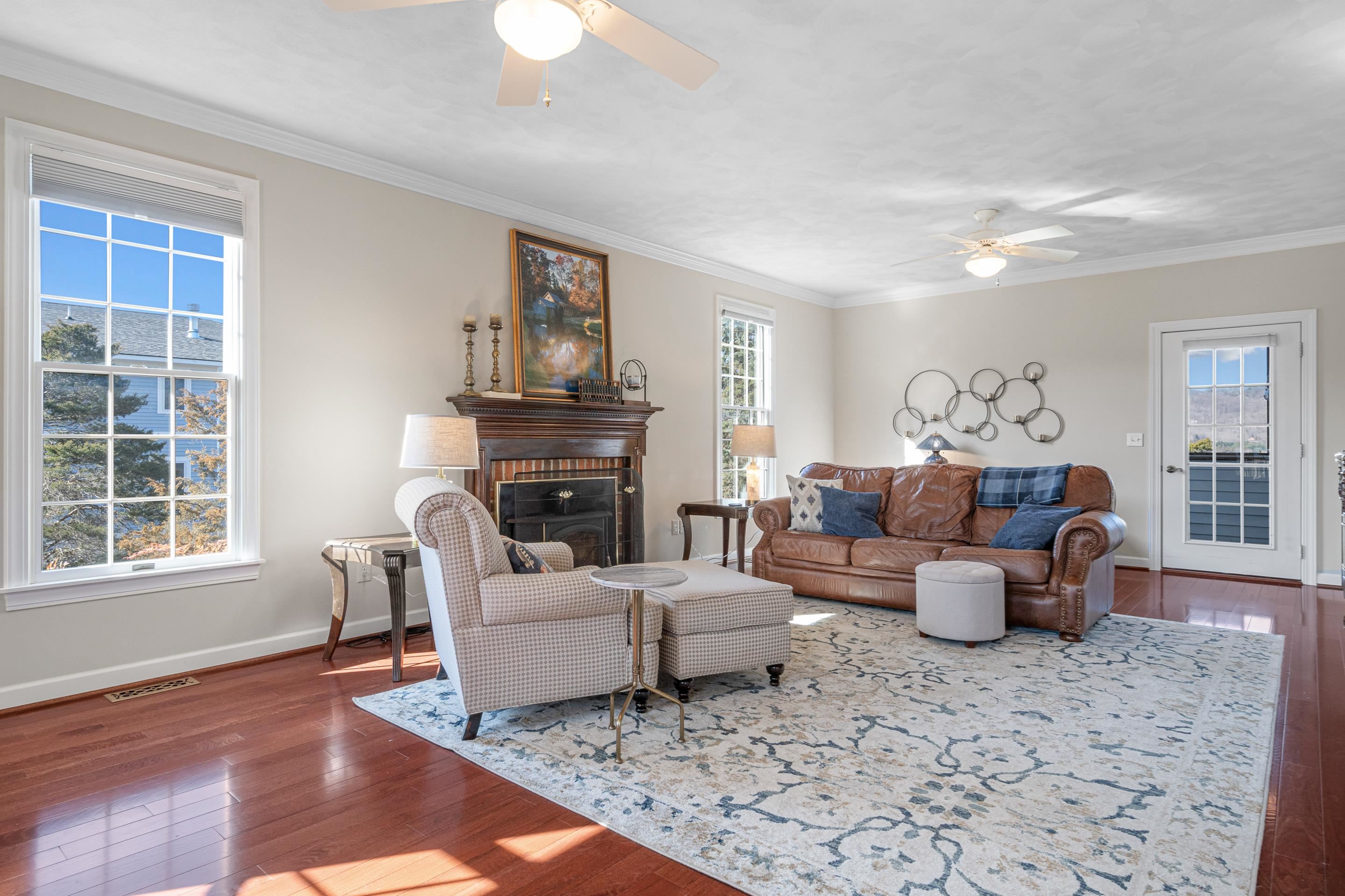 1745 Mountainside Drive