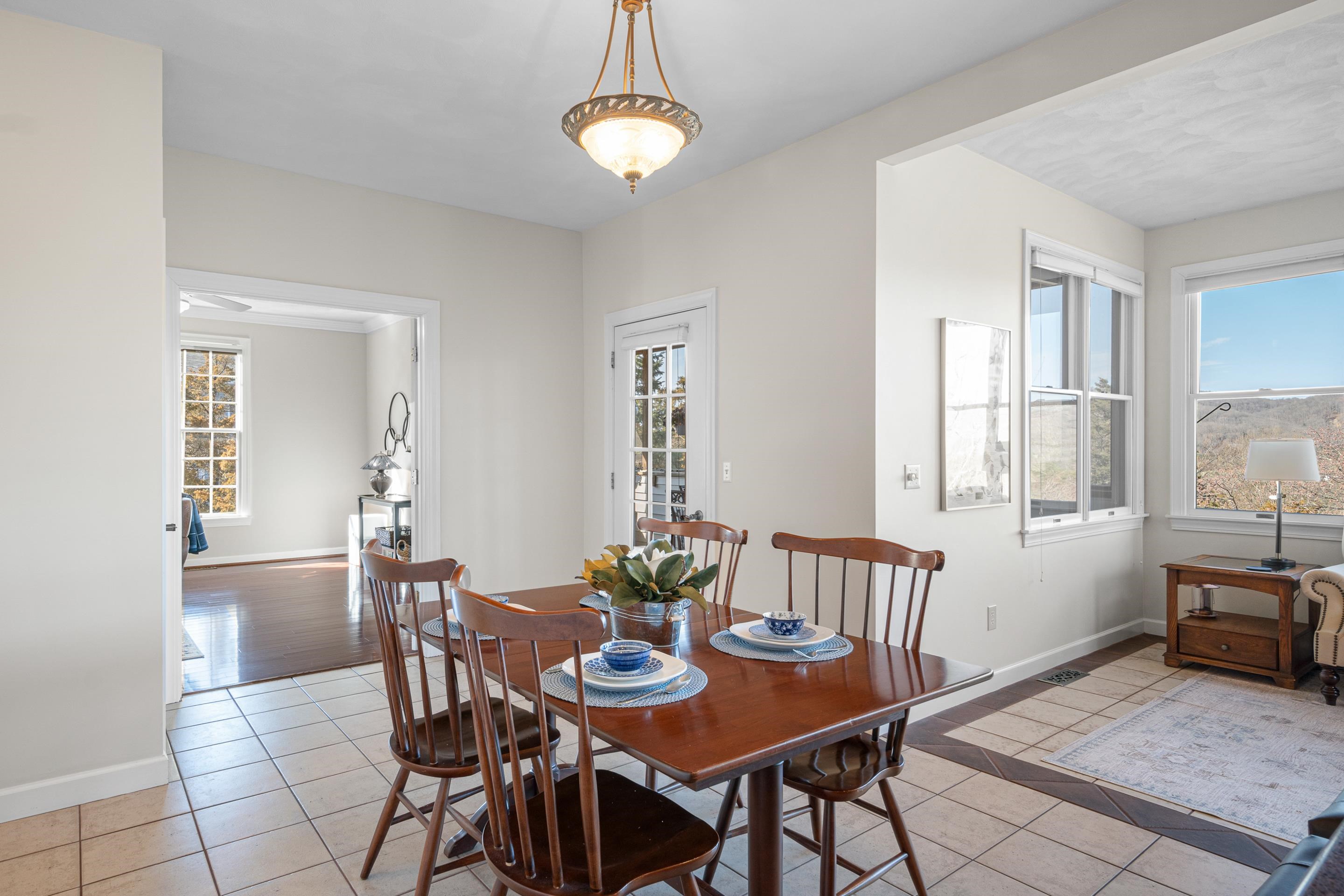 1745 Mountainside Drive