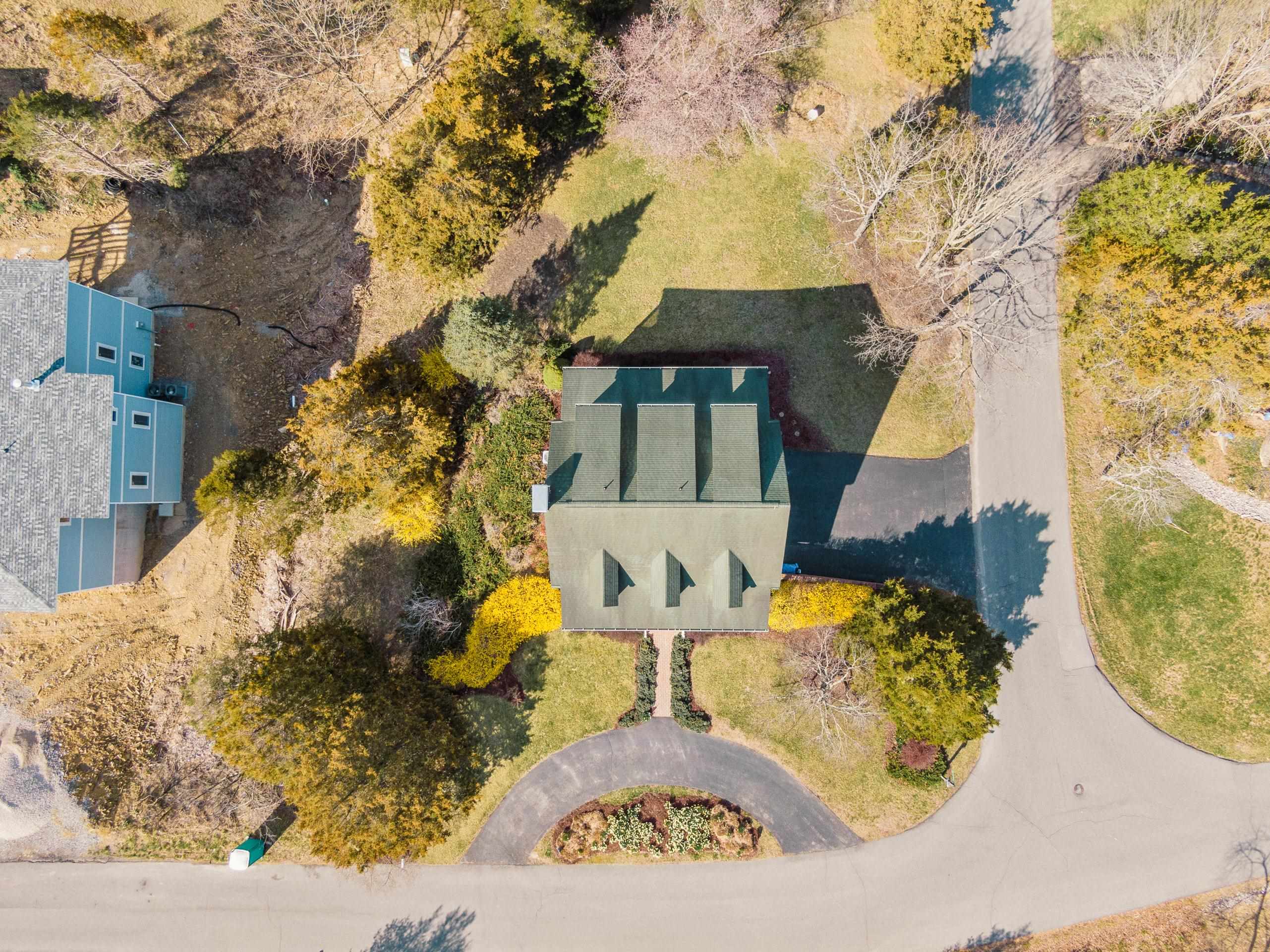 1745 Mountainside Drive