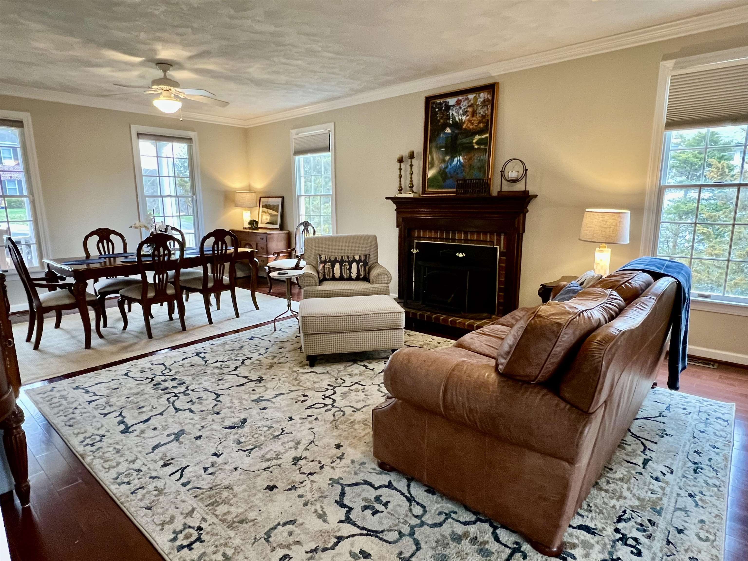 1745 Mountainside Drive