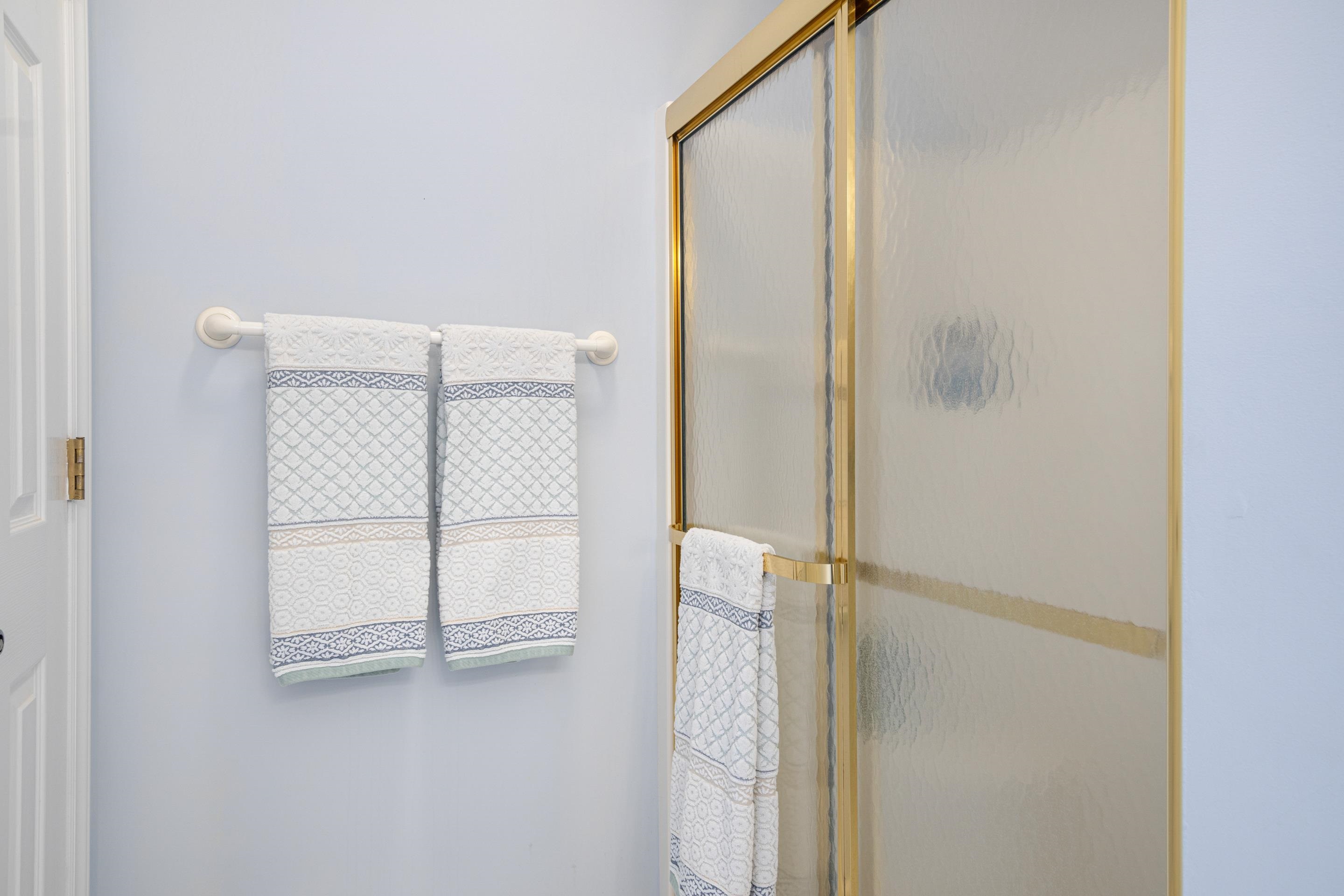 1745 Mountainside Drive