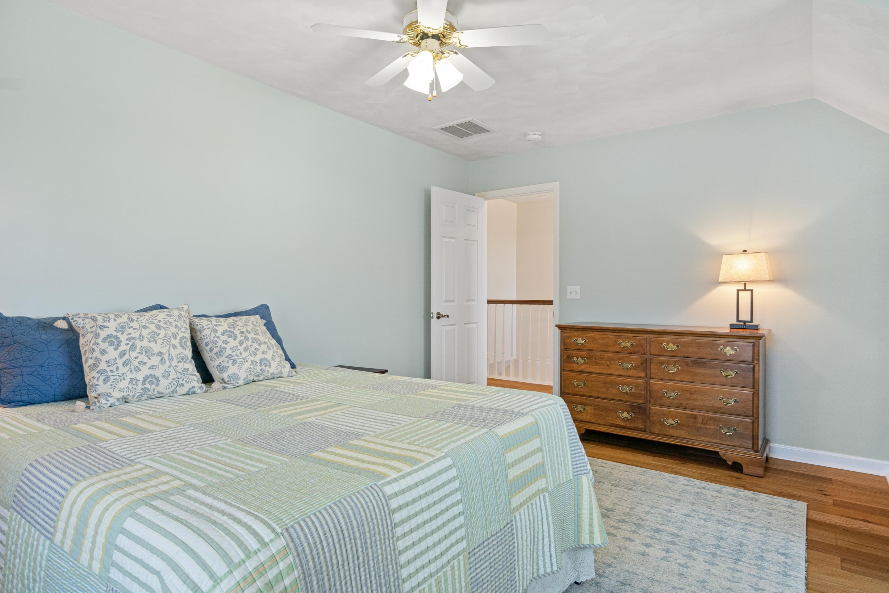 1745 Mountainside Drive