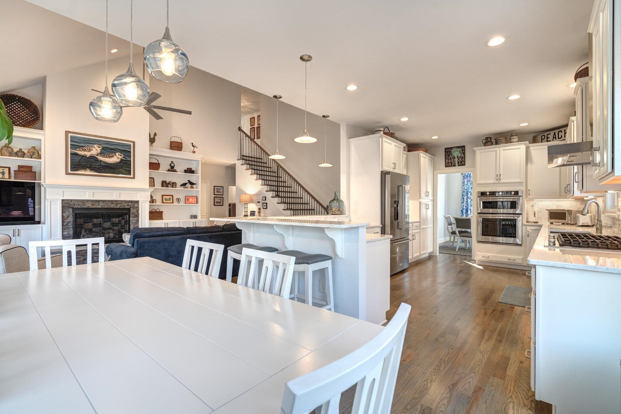 860 Coalwood Way