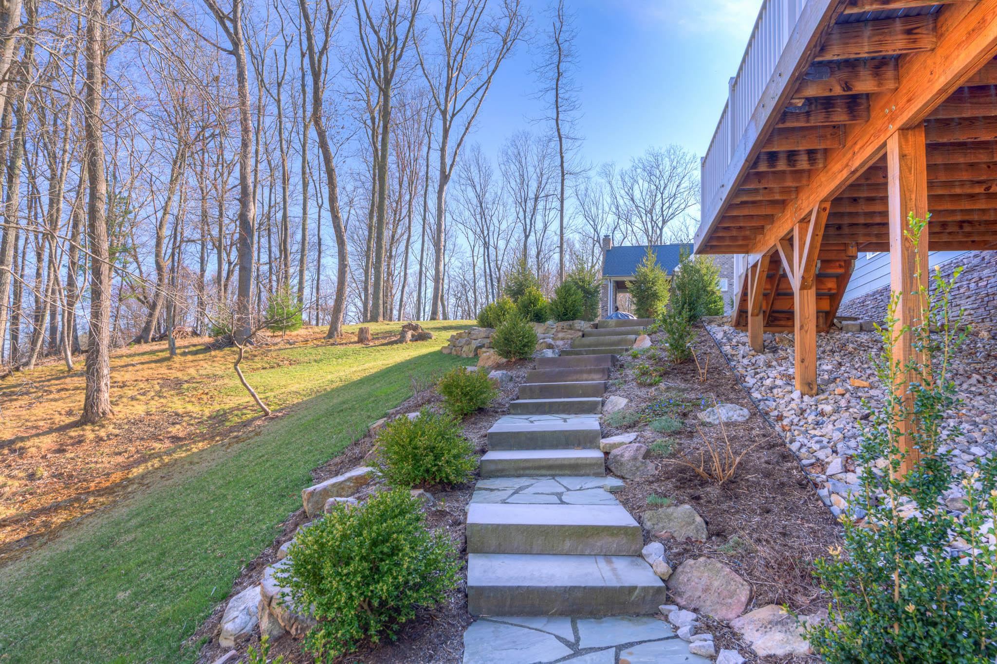 860 Coalwood Way
