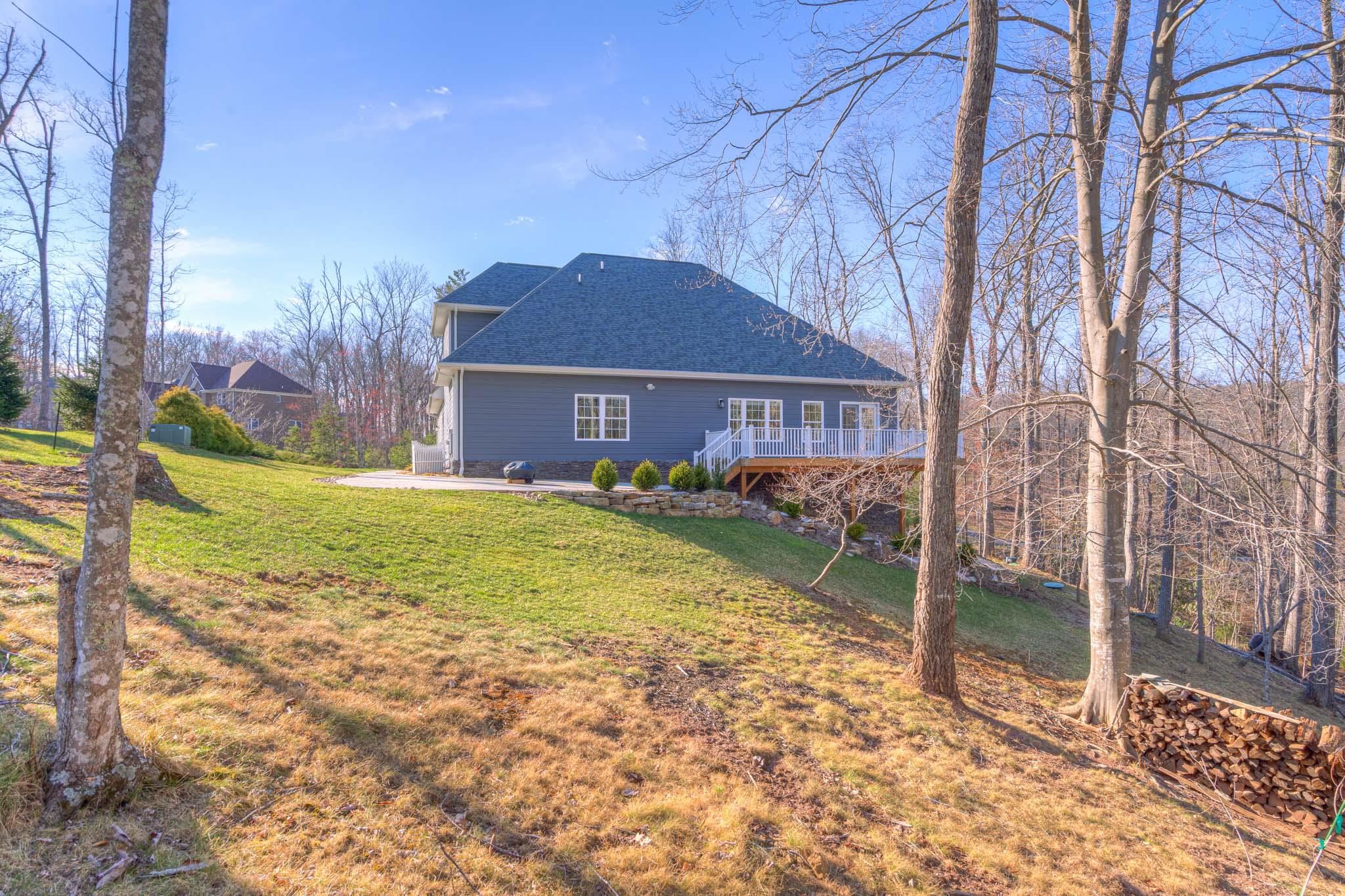 860 Coalwood Way
