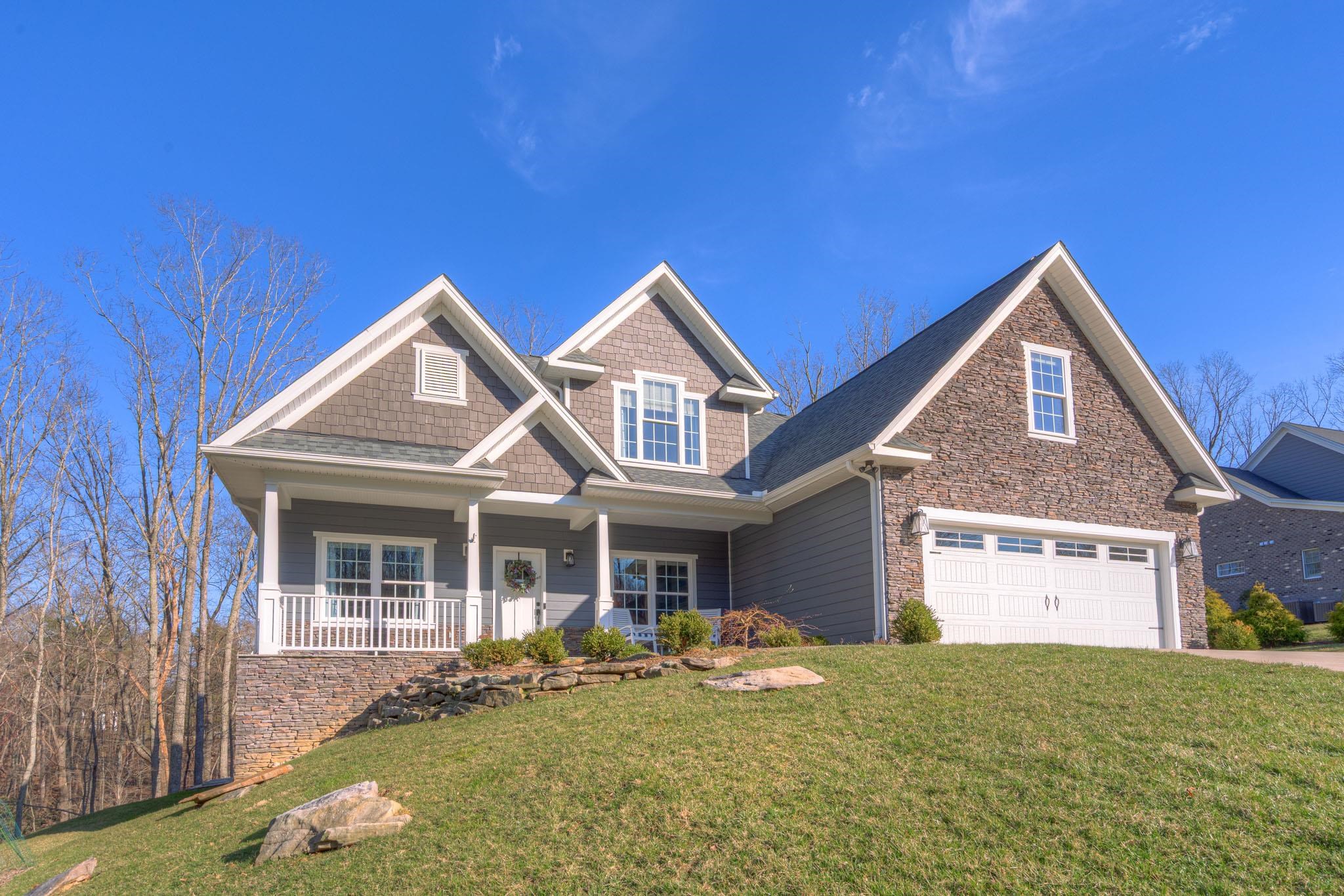 860 Coalwood Way