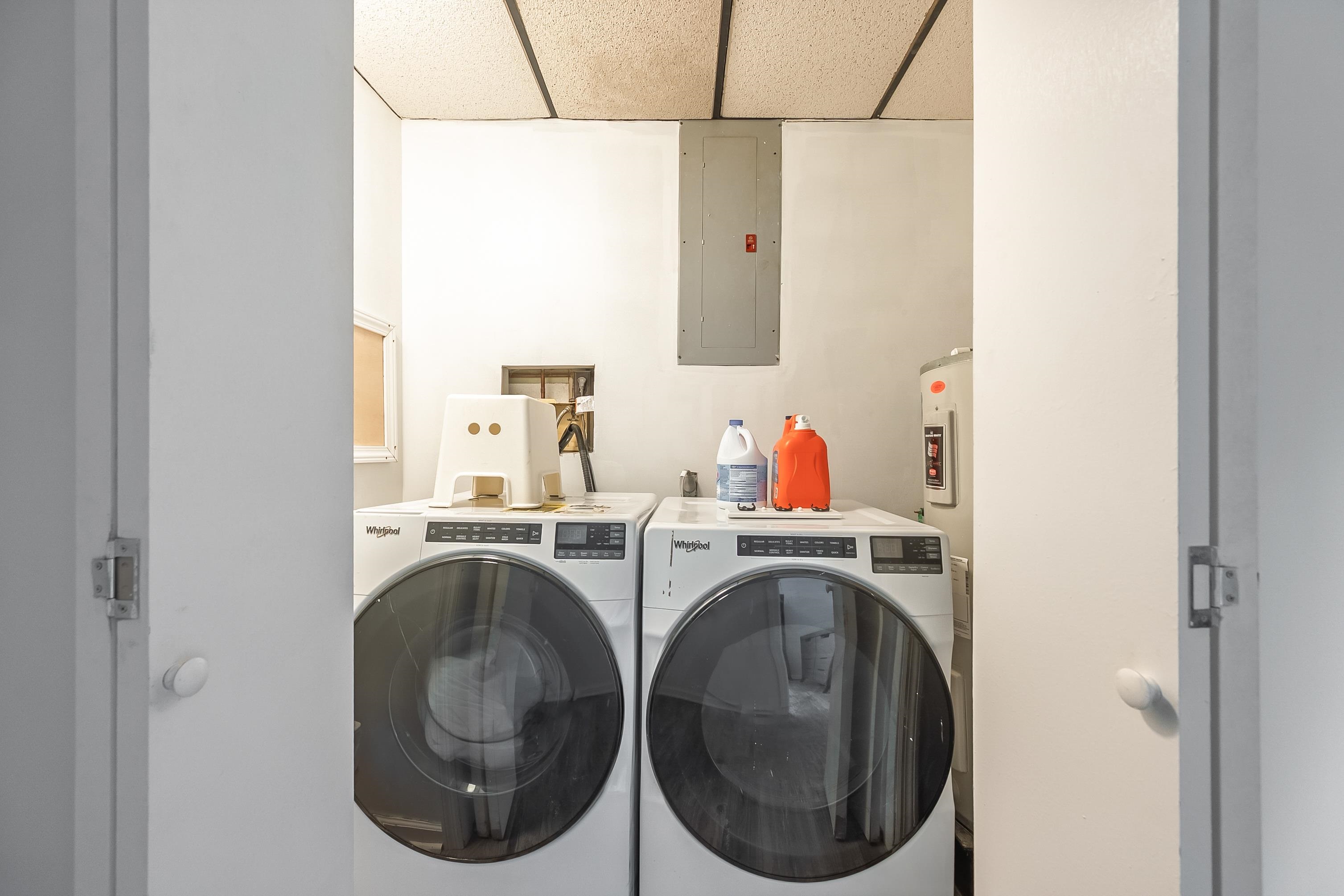 7143 Whipporwill Way