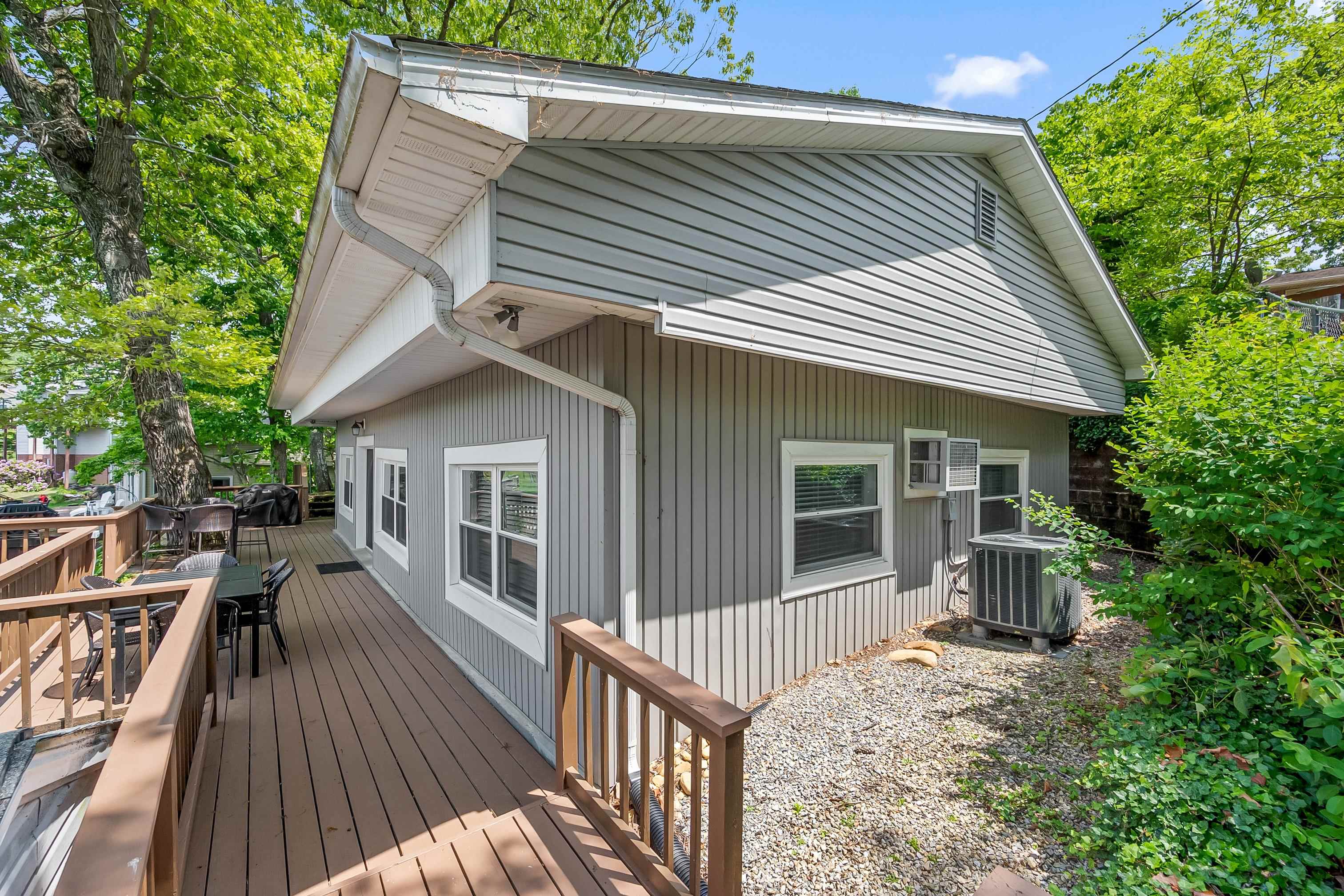 7143 Whipporwill Way