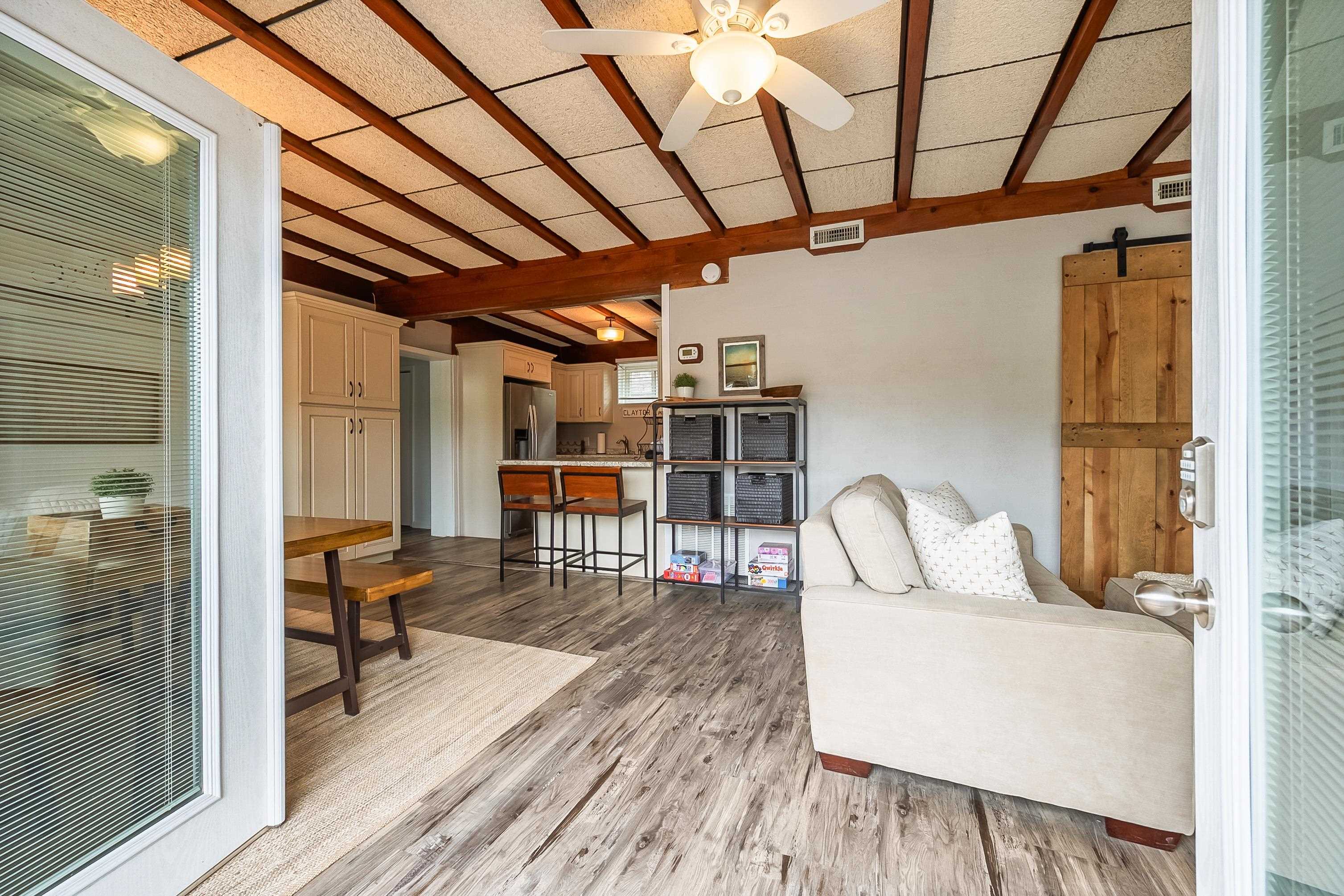 7143 Whipporwill Way