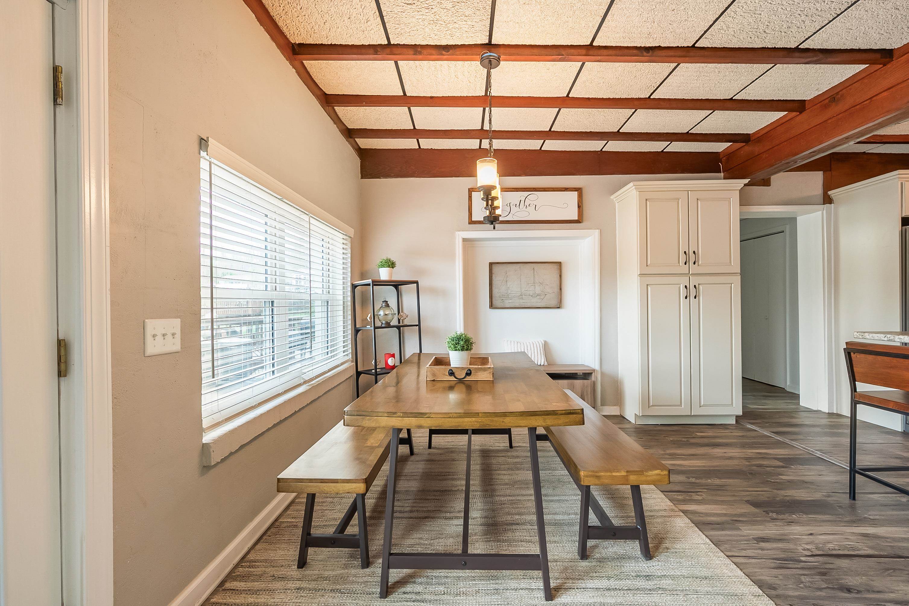 7143 Whipporwill Way