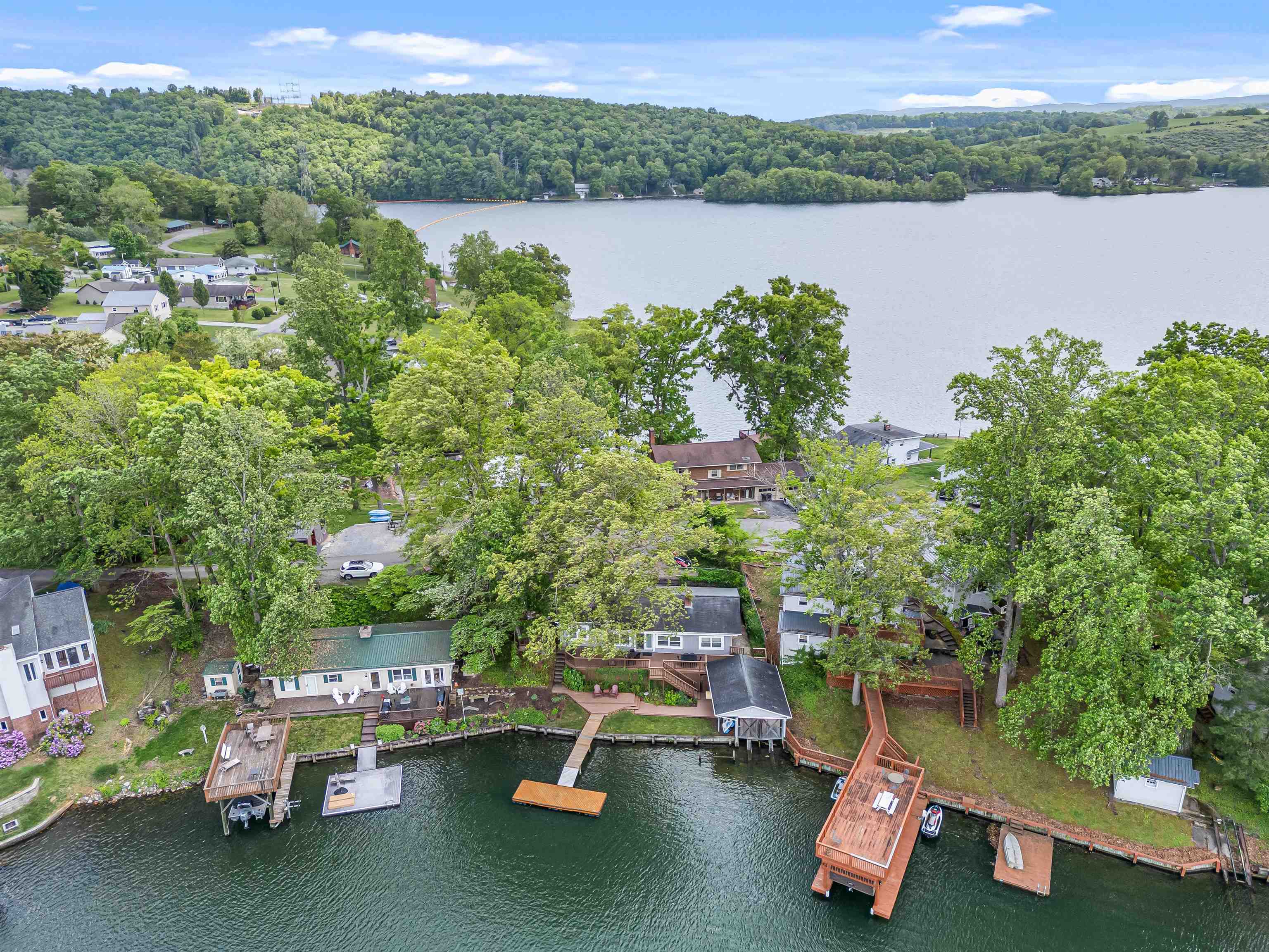 7143 Whipporwill Way