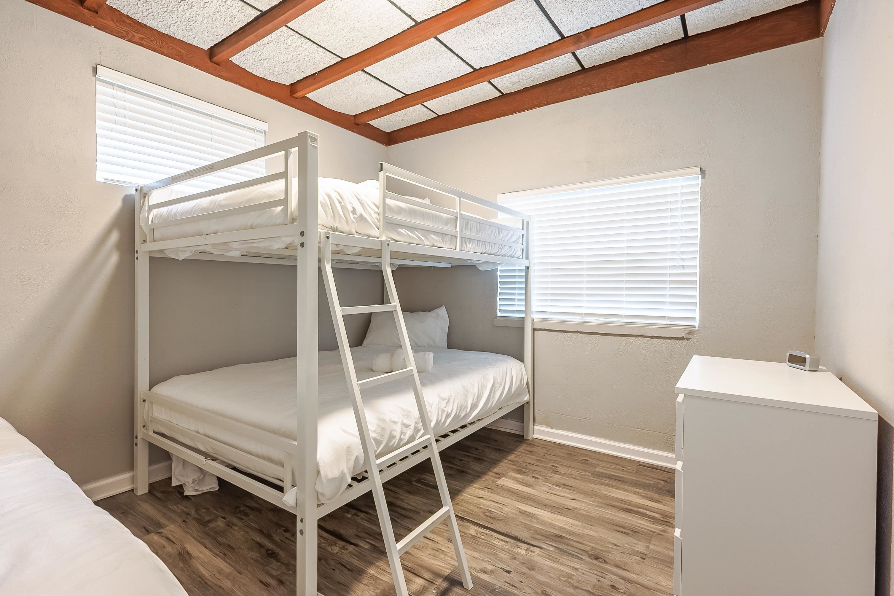 7143 Whipporwill Way