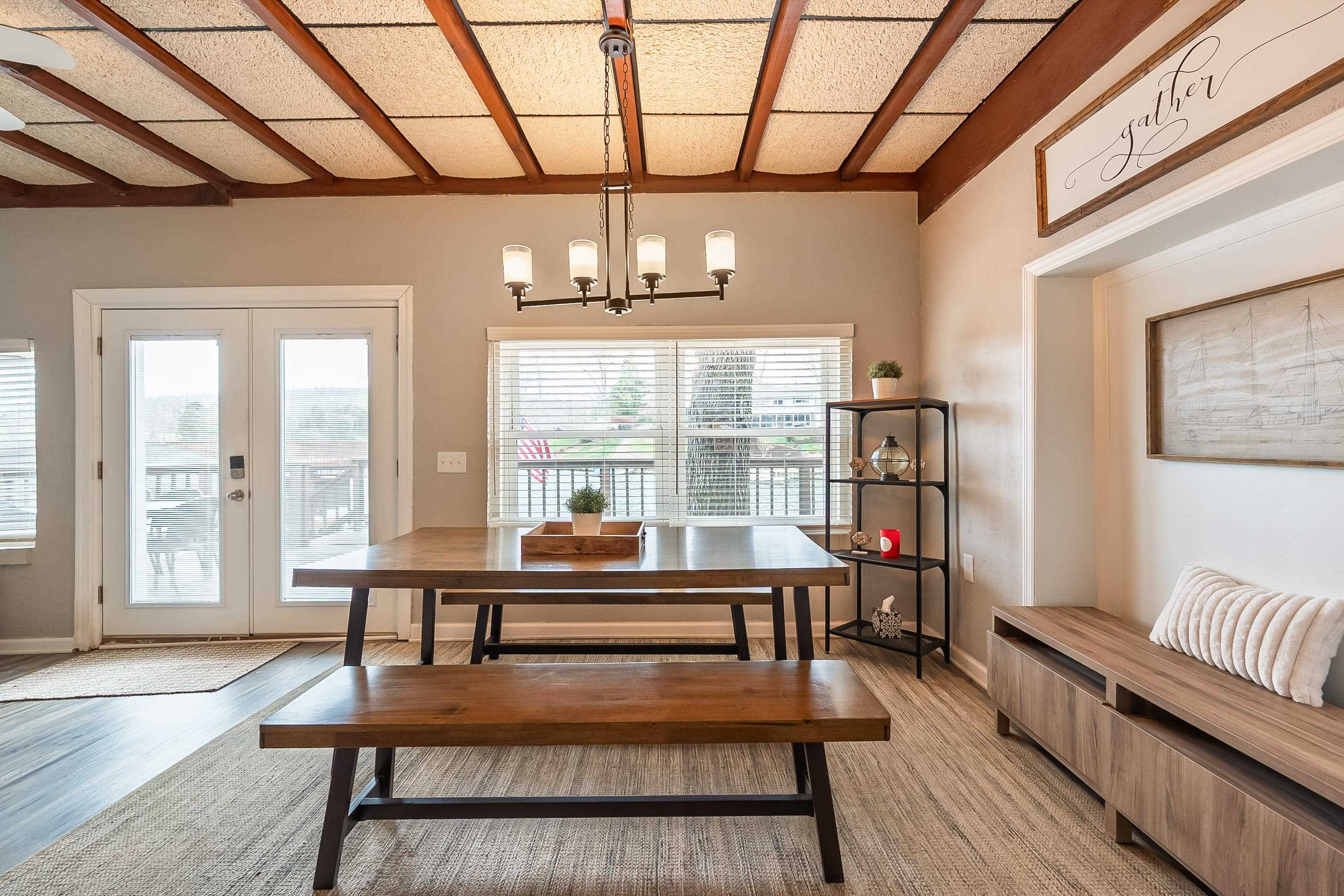 7143 Whipporwill Way