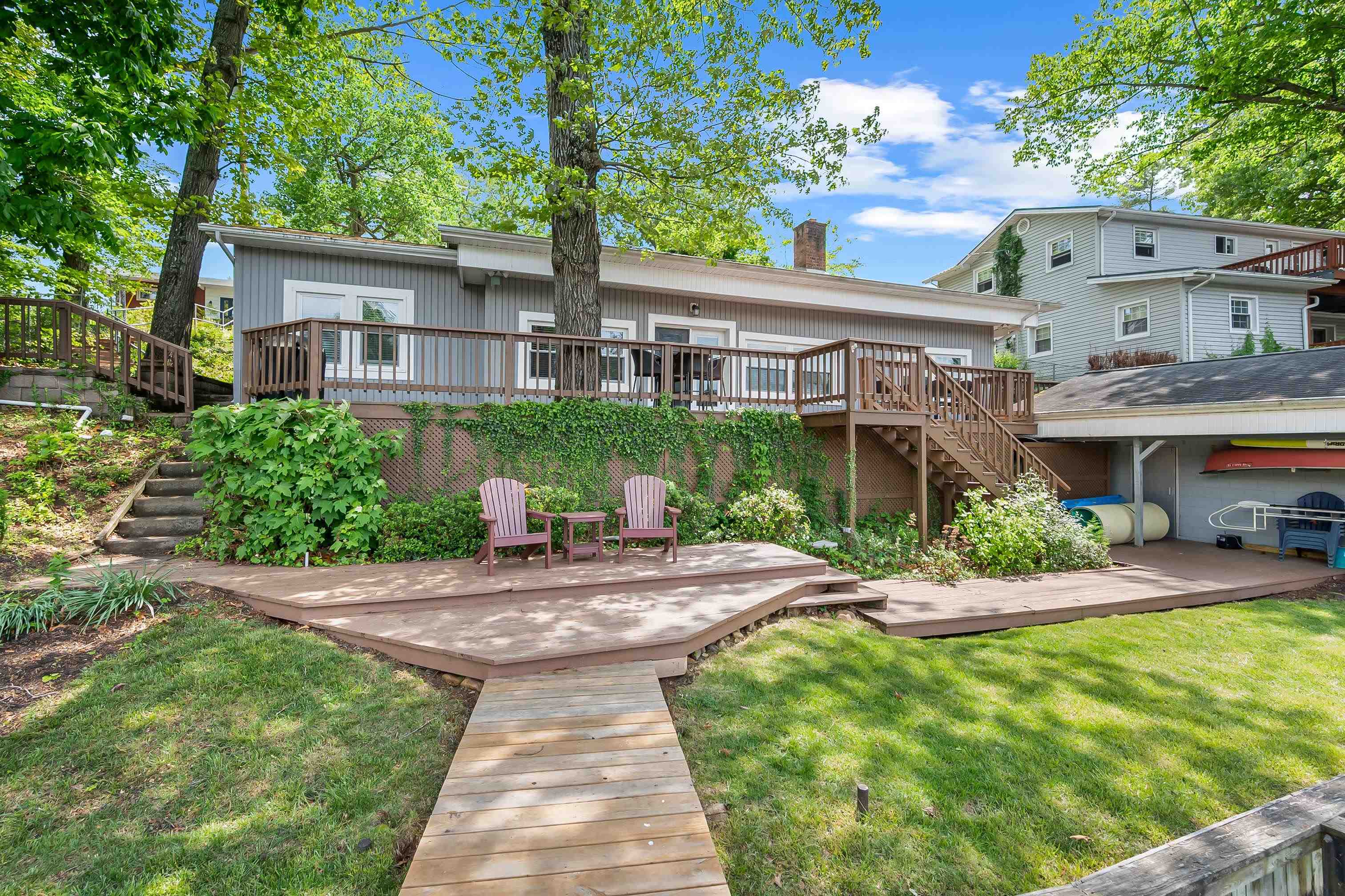 7143 Whipporwill Way