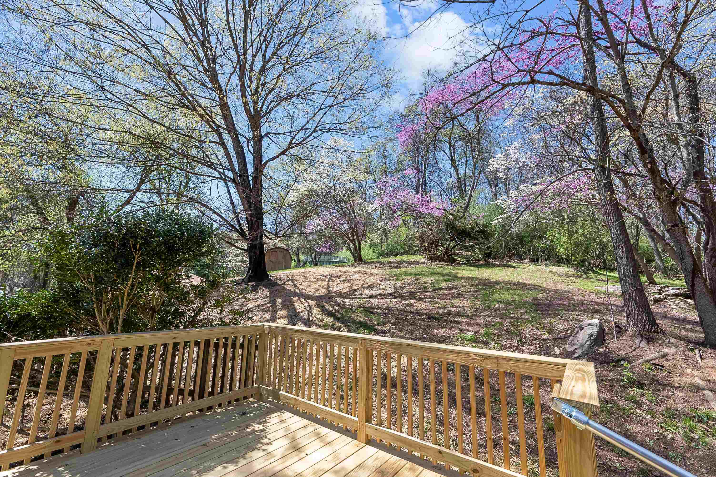 7501 James Way