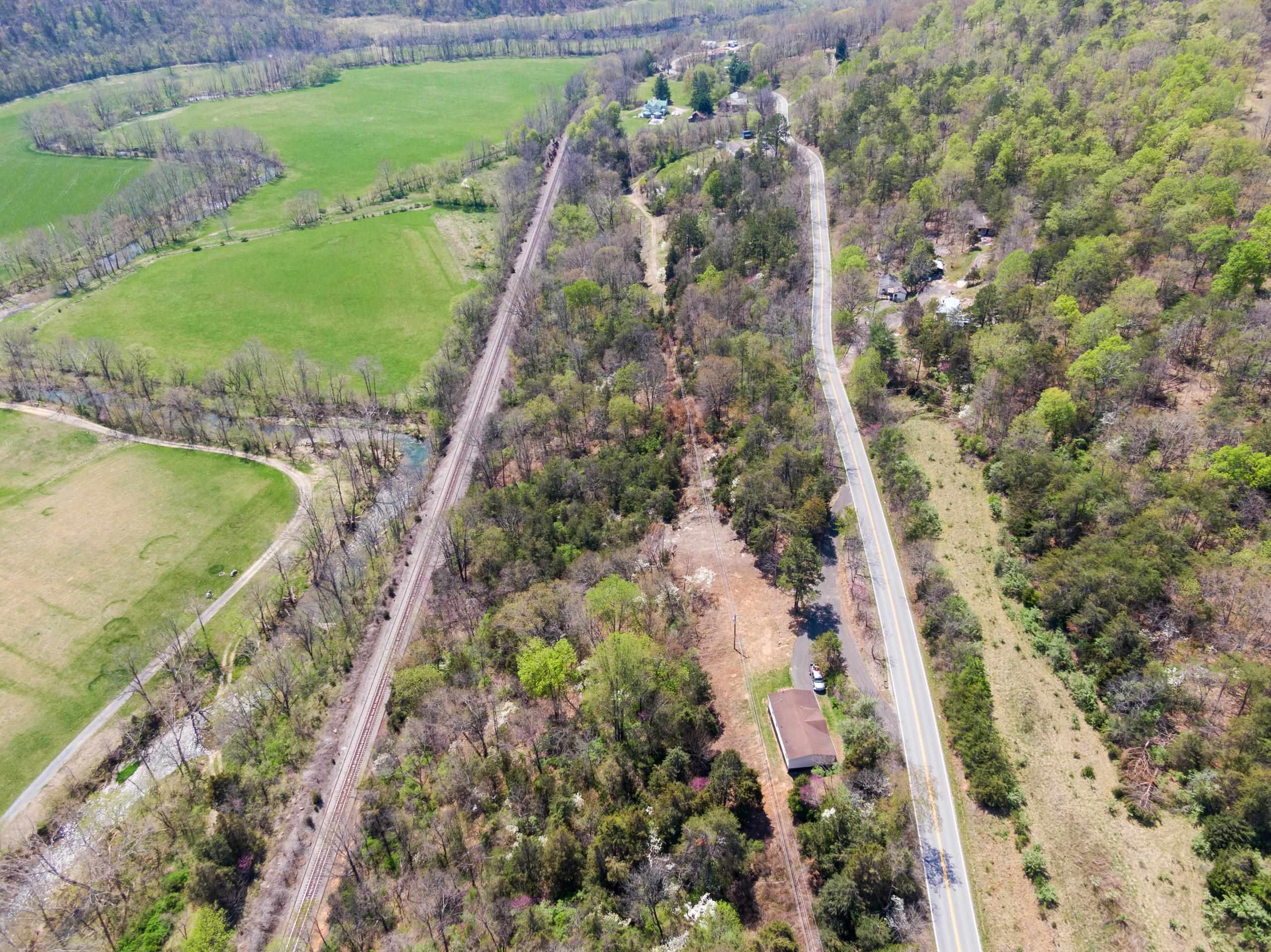 3111 NORTHFORK Road