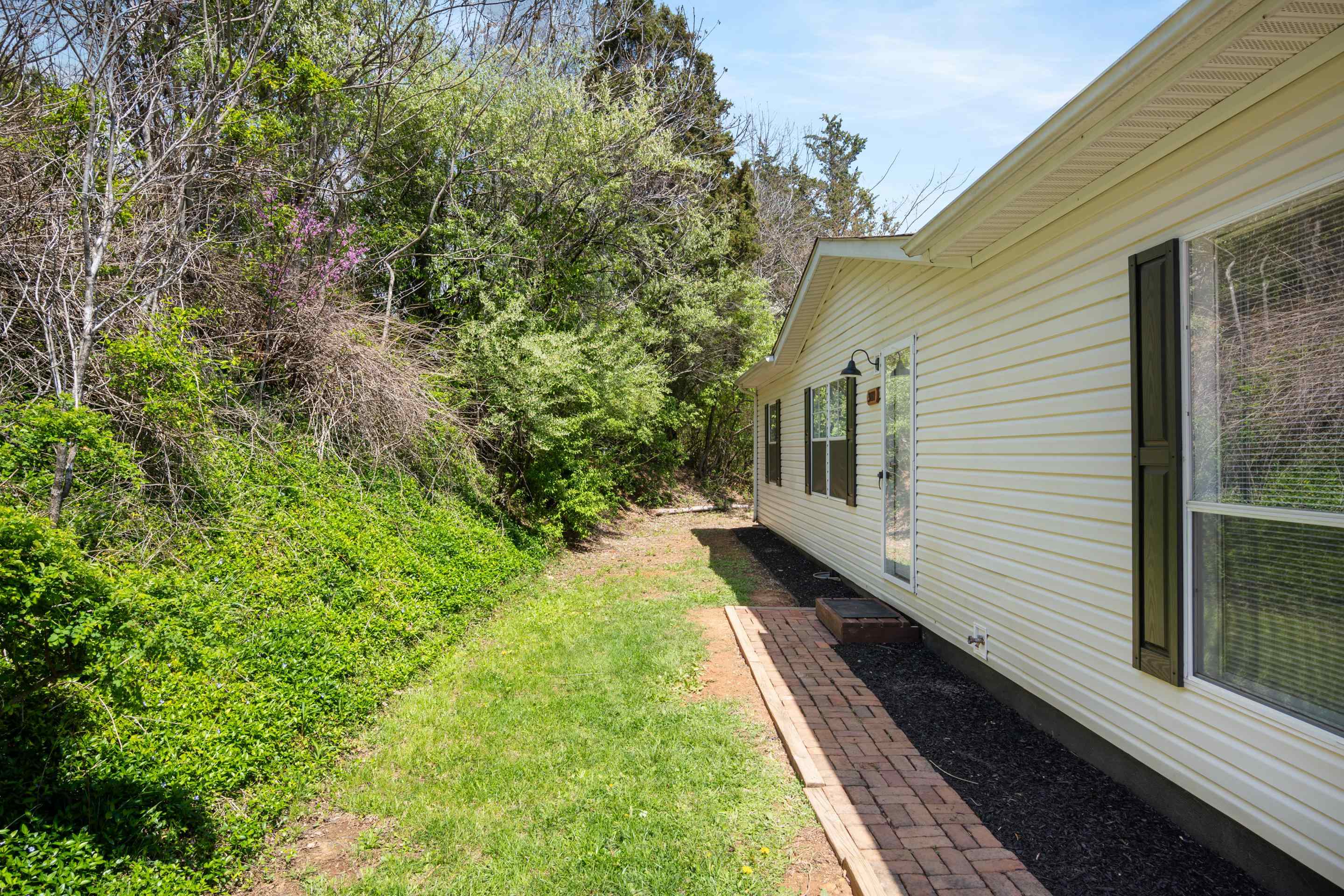 3111 NORTHFORK Road