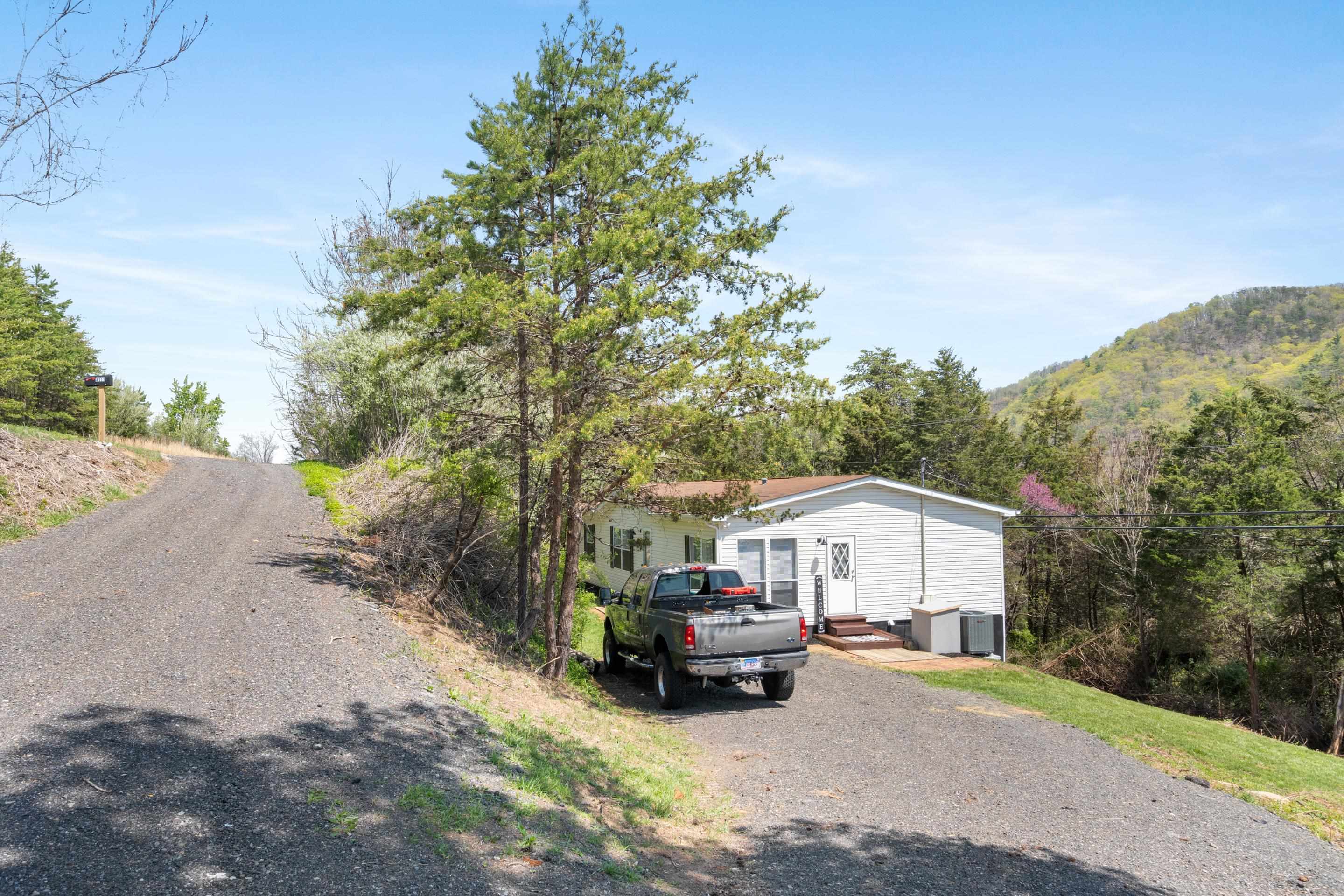 3111 NORTHFORK Road