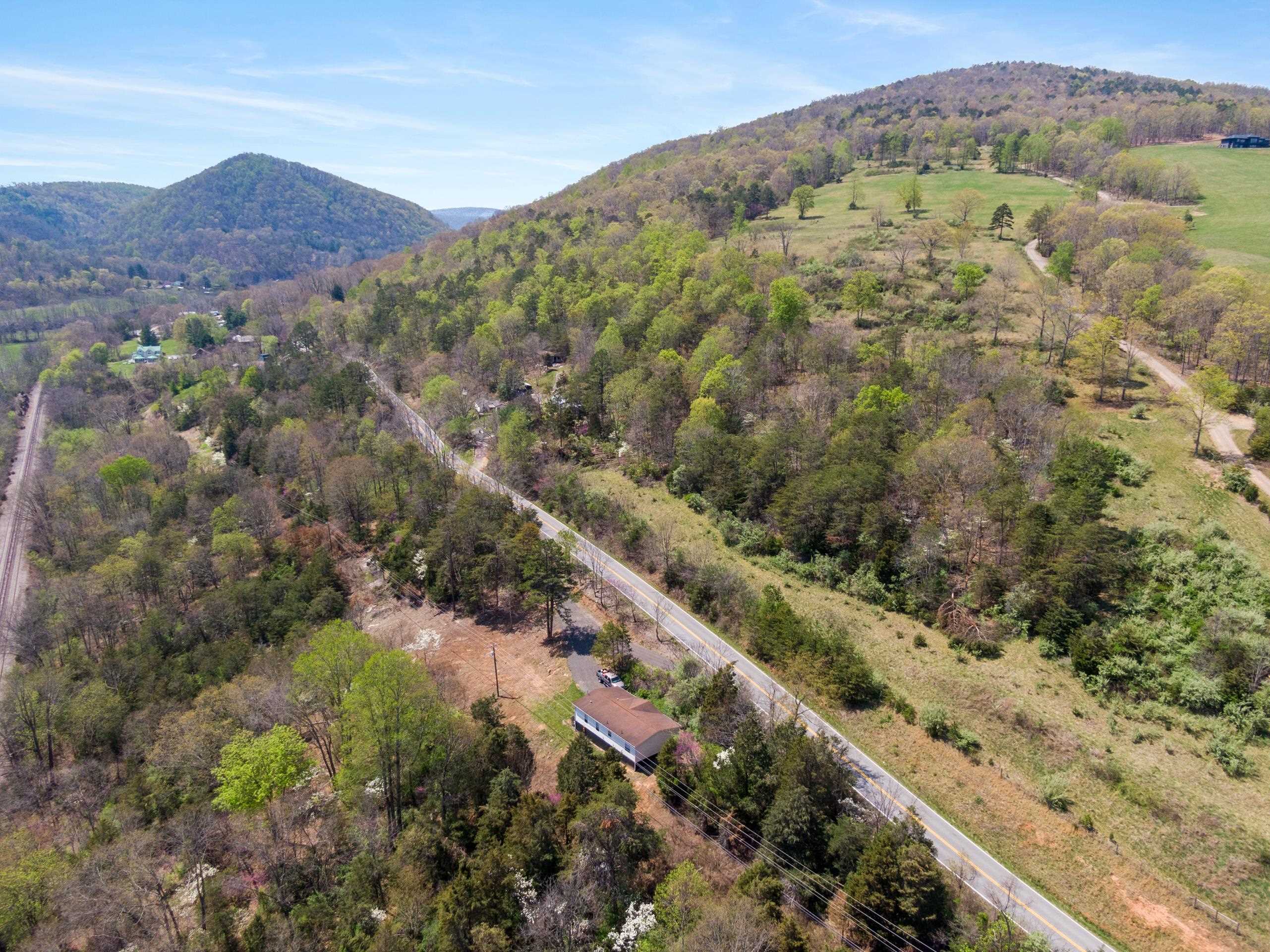 3111 NORTHFORK Road